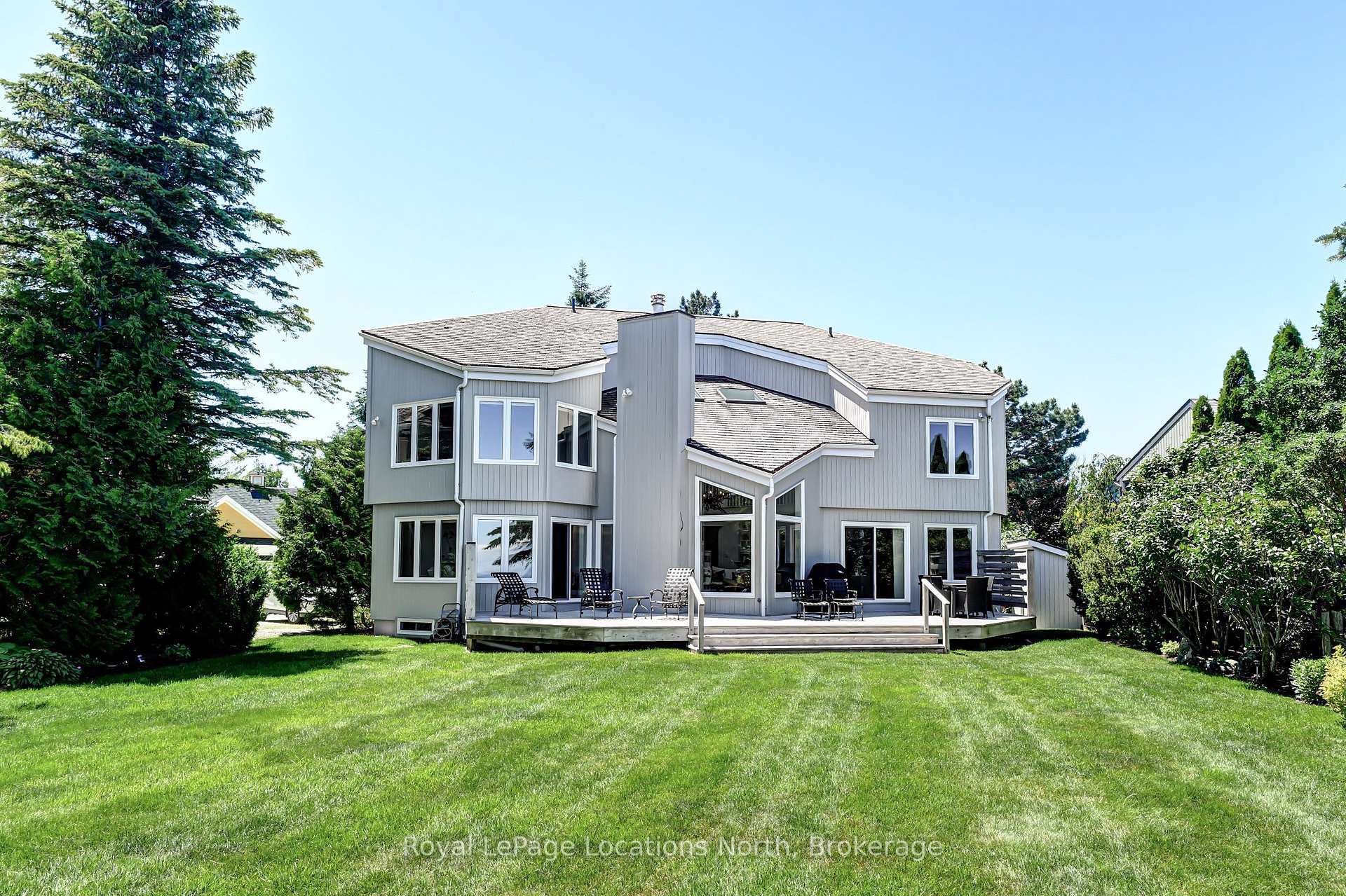Photo 1 of 113 Fieldcrest Court, Blue Mountains — HOMEH