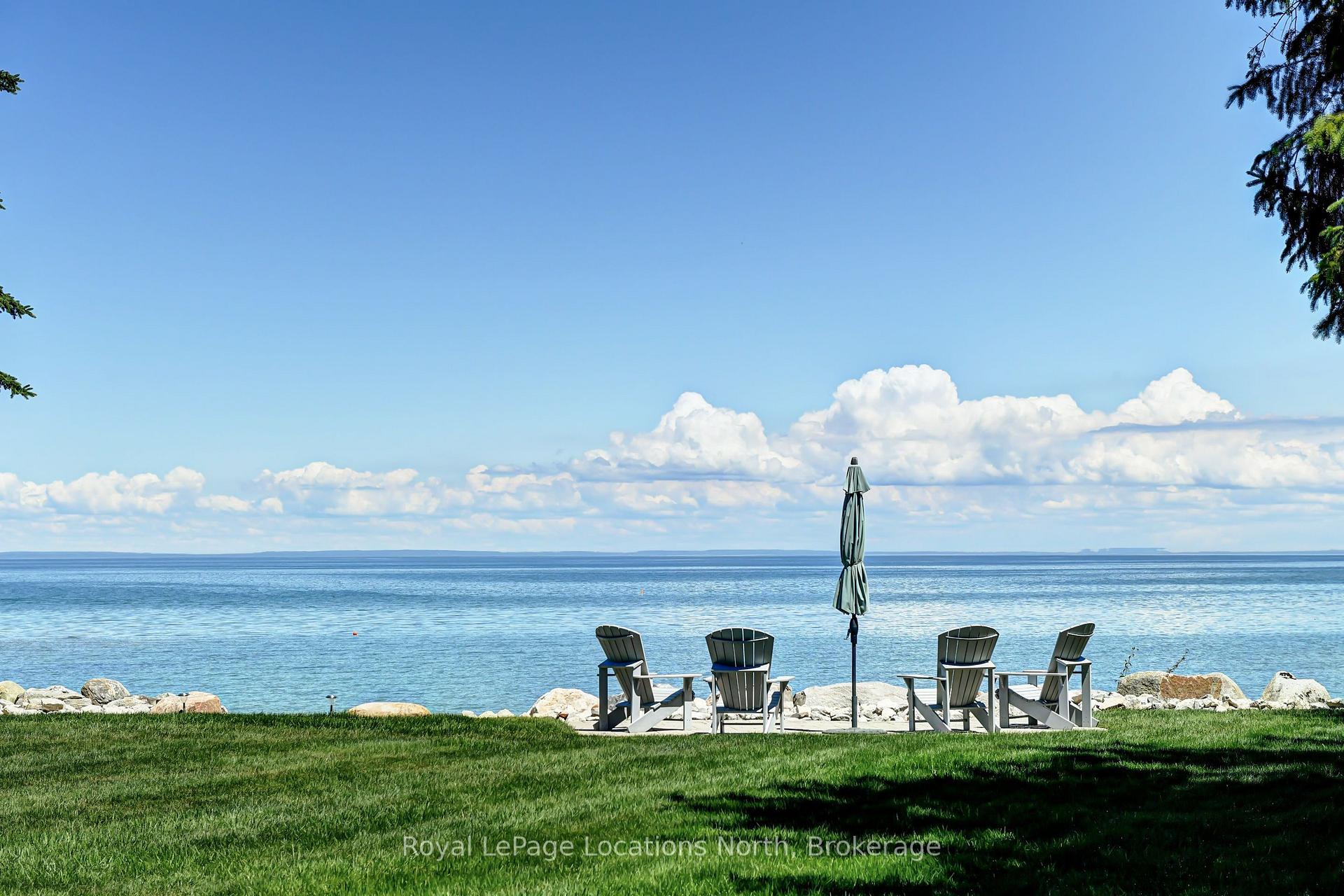 Photo 6 of 113 Fieldcrest Court, Blue Mountains — HOMEH