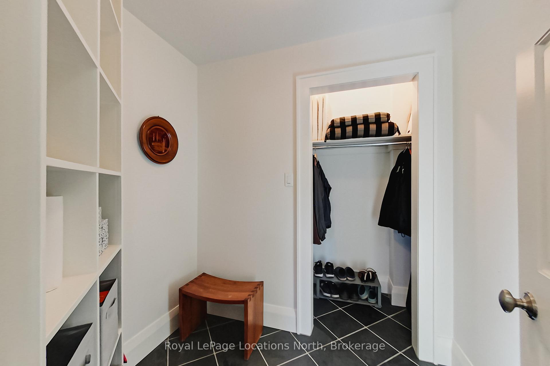 Photo 11 of 113 Fieldcrest Court, Blue Mountains — HOMEH