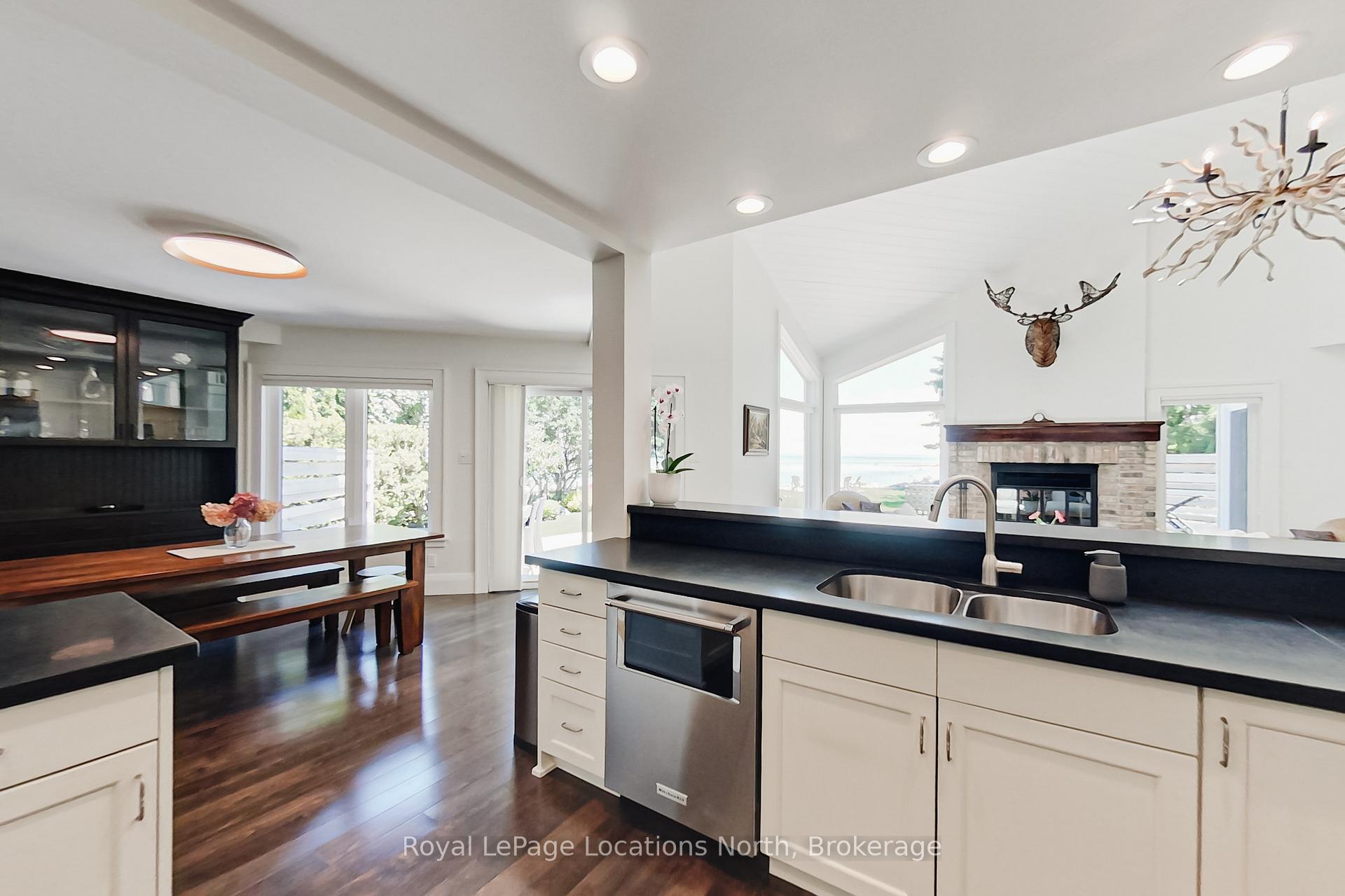 Photo 16 of 113 Fieldcrest Court, Blue Mountains — HOMEH
