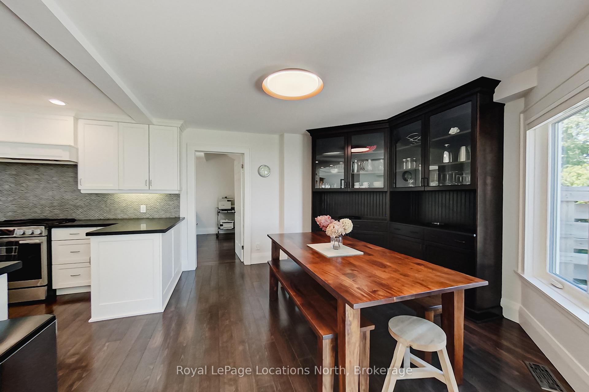 Photo 19 of 113 Fieldcrest Court, Blue Mountains — HOMEH
