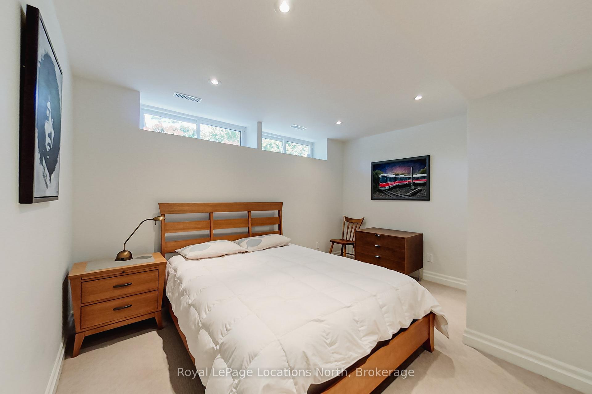 Photo 37 of 113 Fieldcrest Court, Blue Mountains — HOMEH
