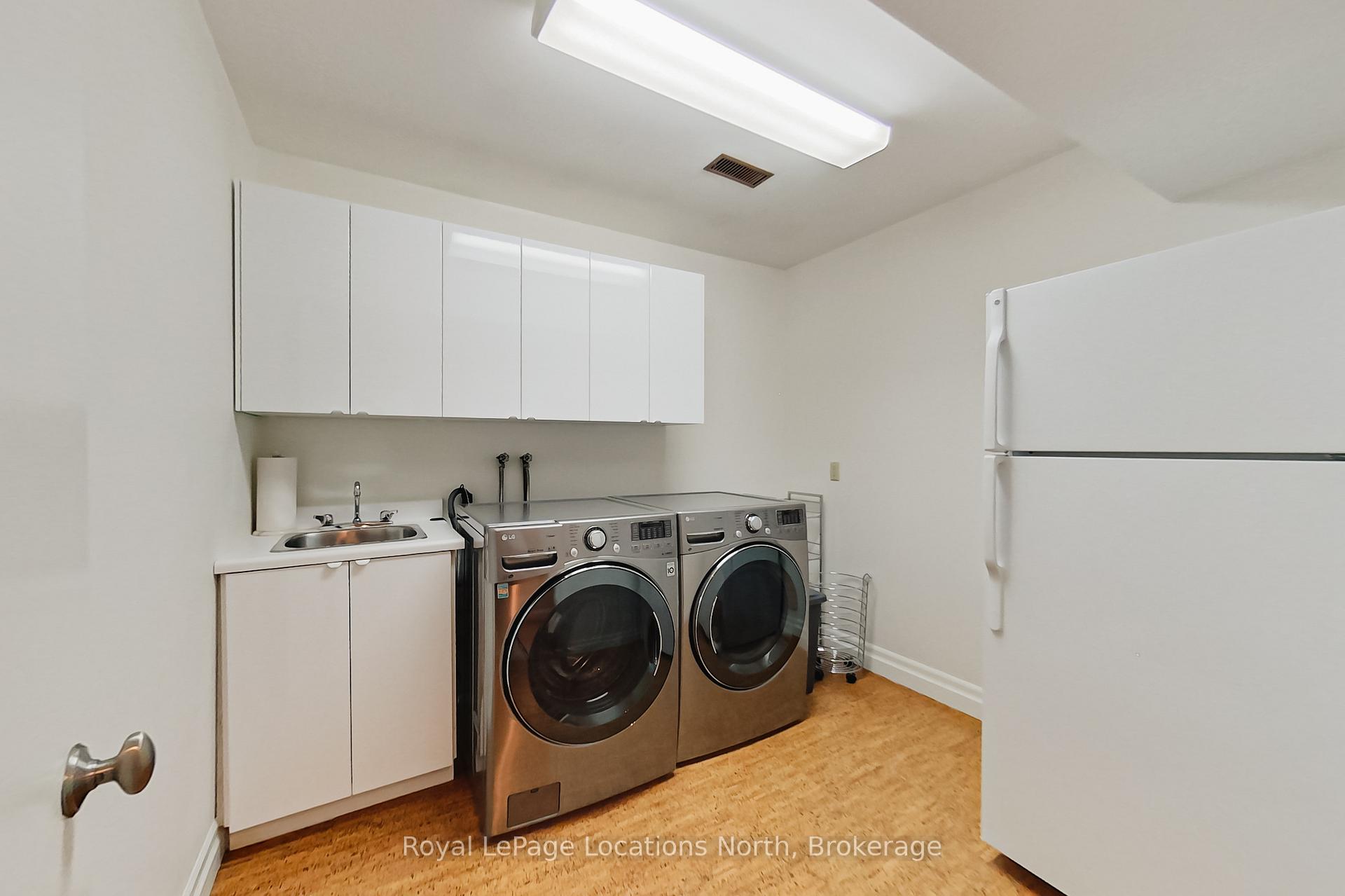 Photo 41 of 113 Fieldcrest Court, Blue Mountains — HOMEH