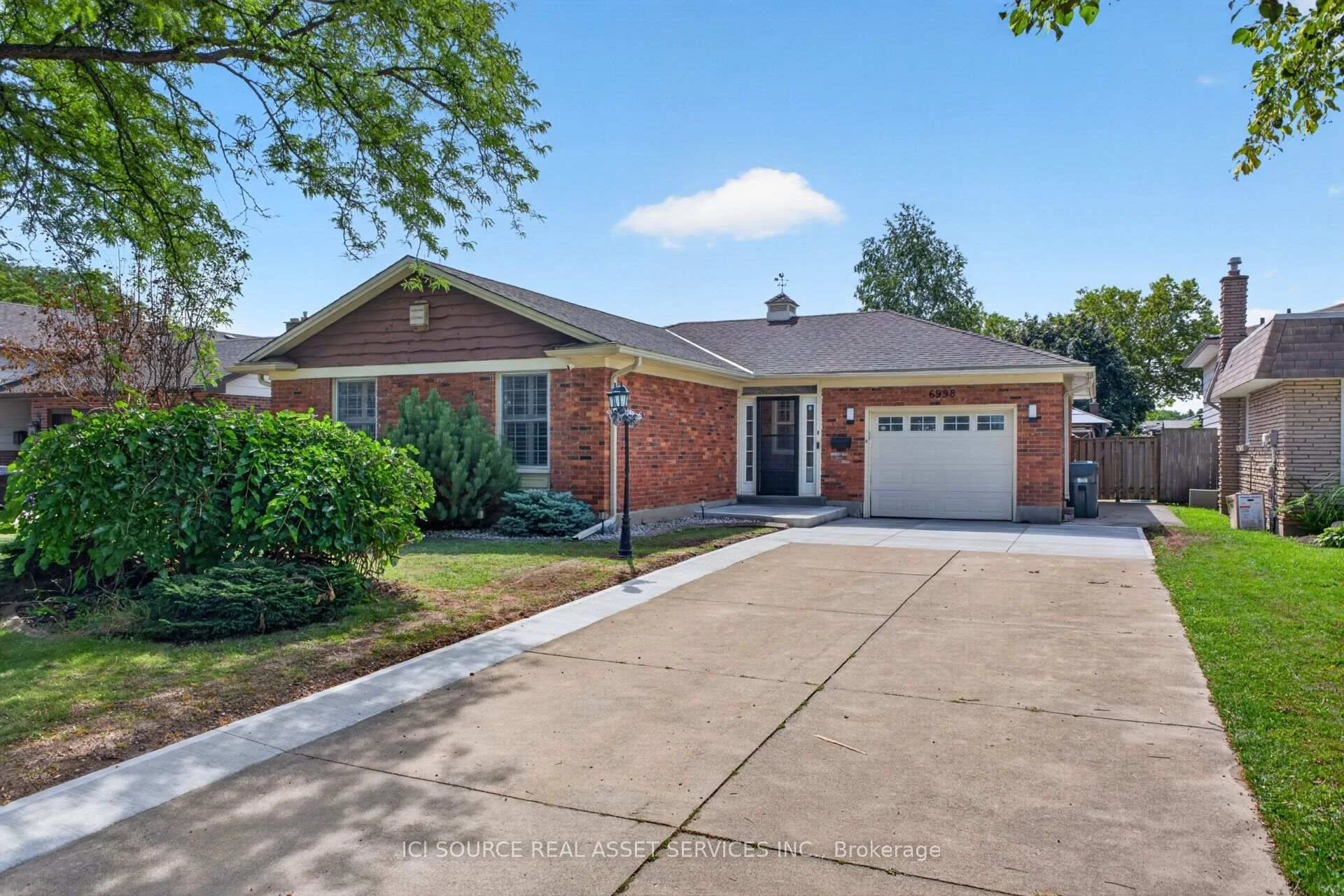 Photo of 6998 Glengowan Crescent