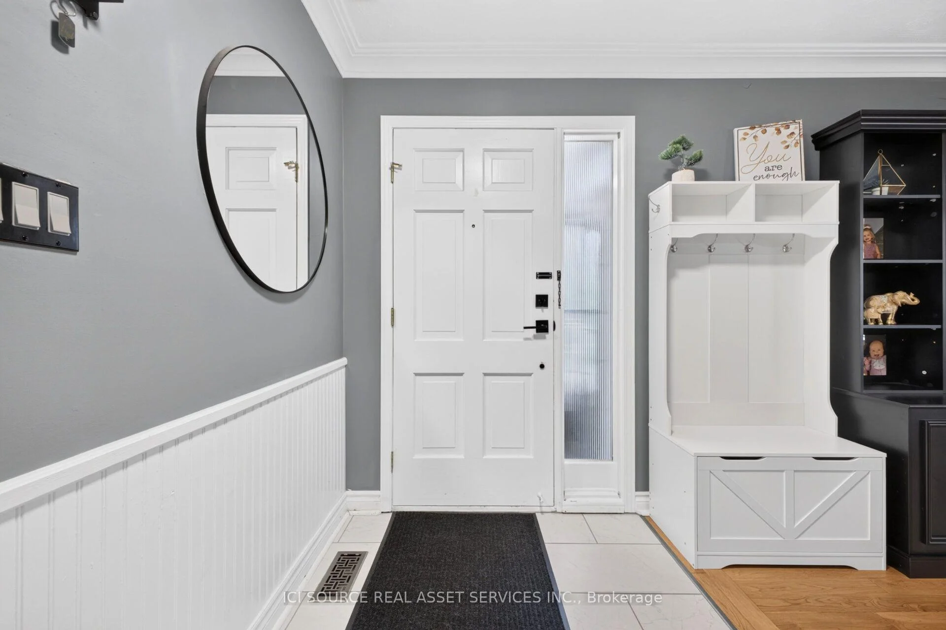 Photo 12 of 6998 Glengowan Crescent, Niagara Falls, Casey — HOMEH