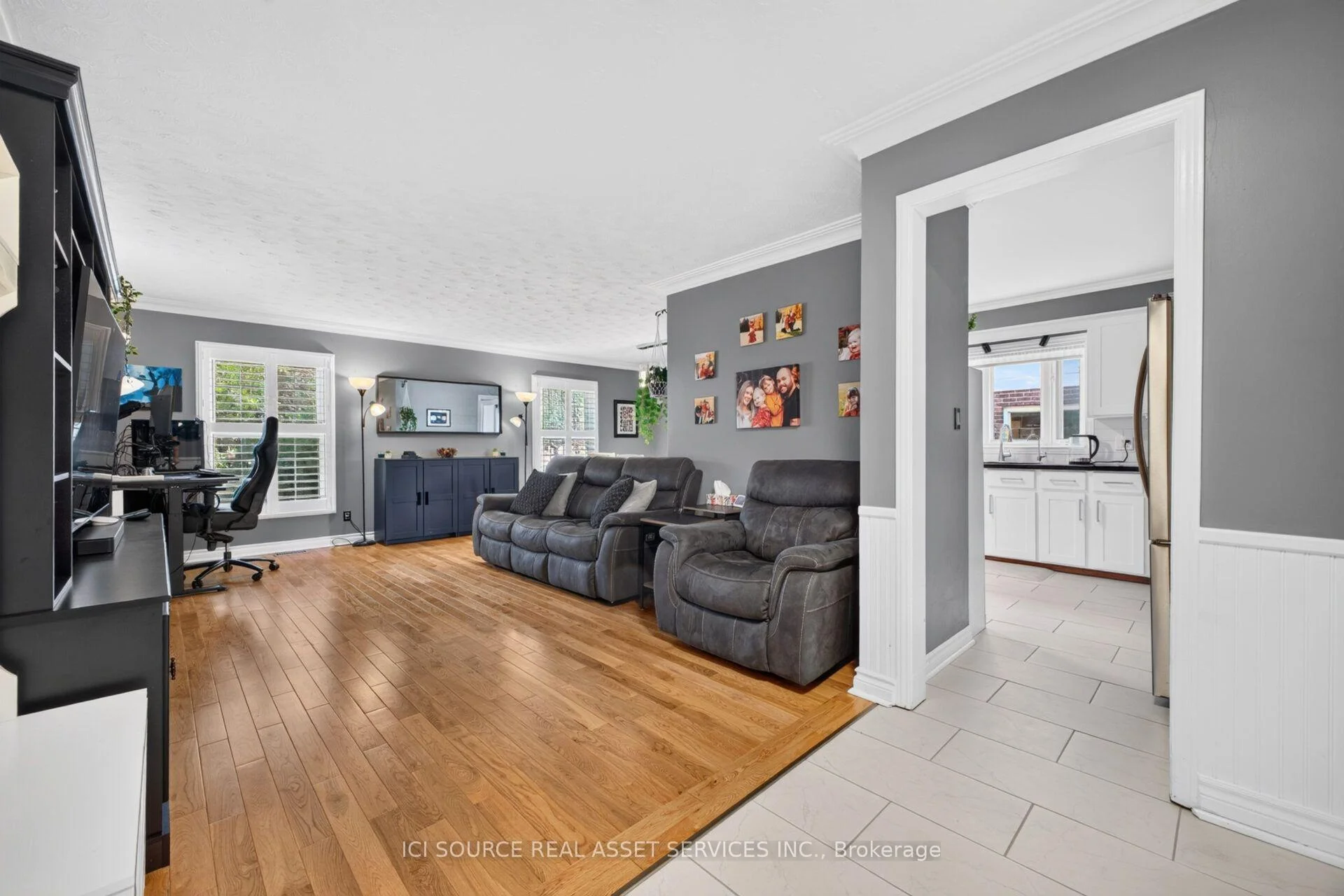 Photo 15 of 6998 Glengowan Crescent, Niagara Falls, Casey — HOMEH