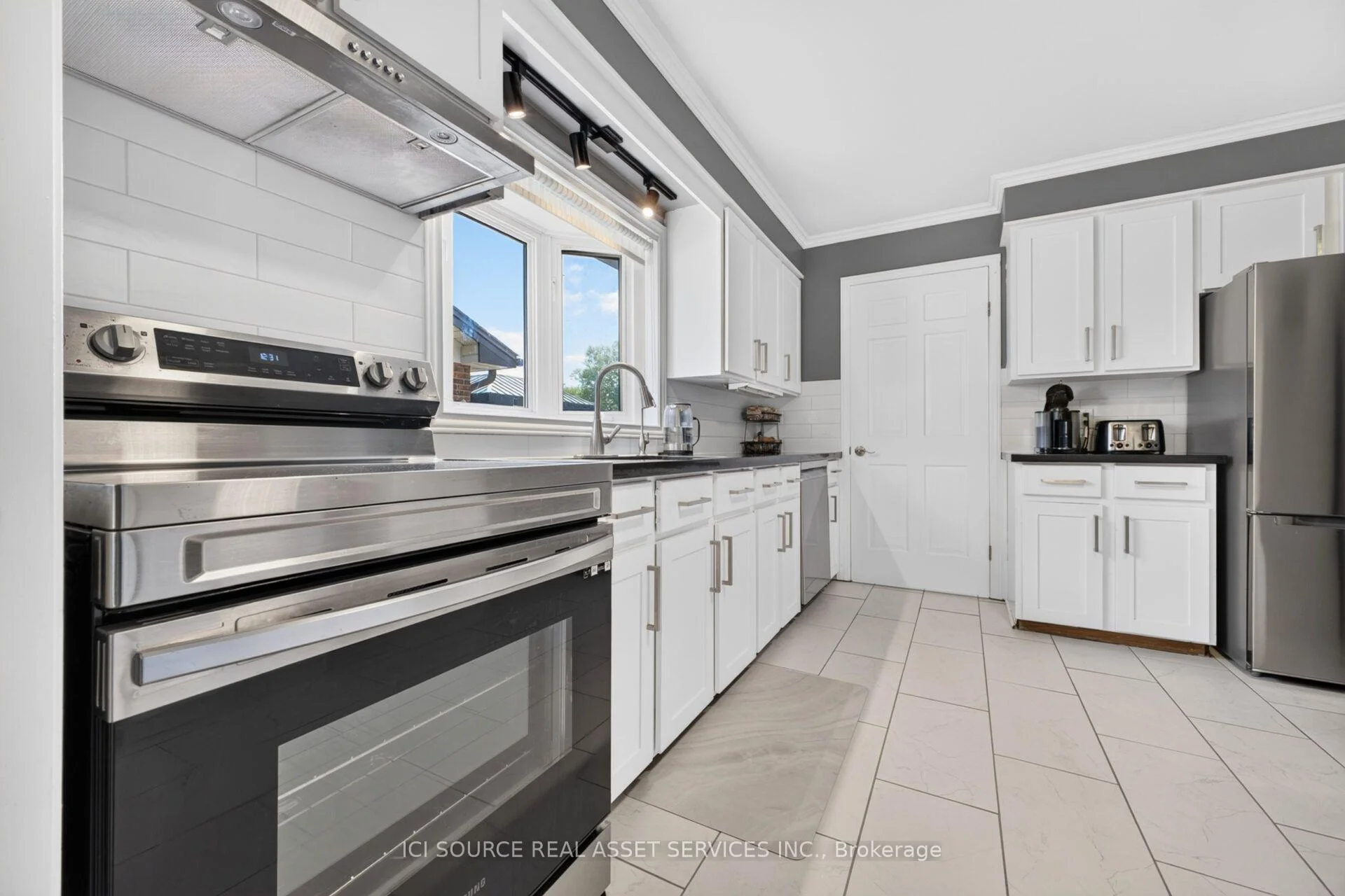 Photo 39 of 6998 Glengowan Crescent, Niagara Falls, Casey — HOMEH