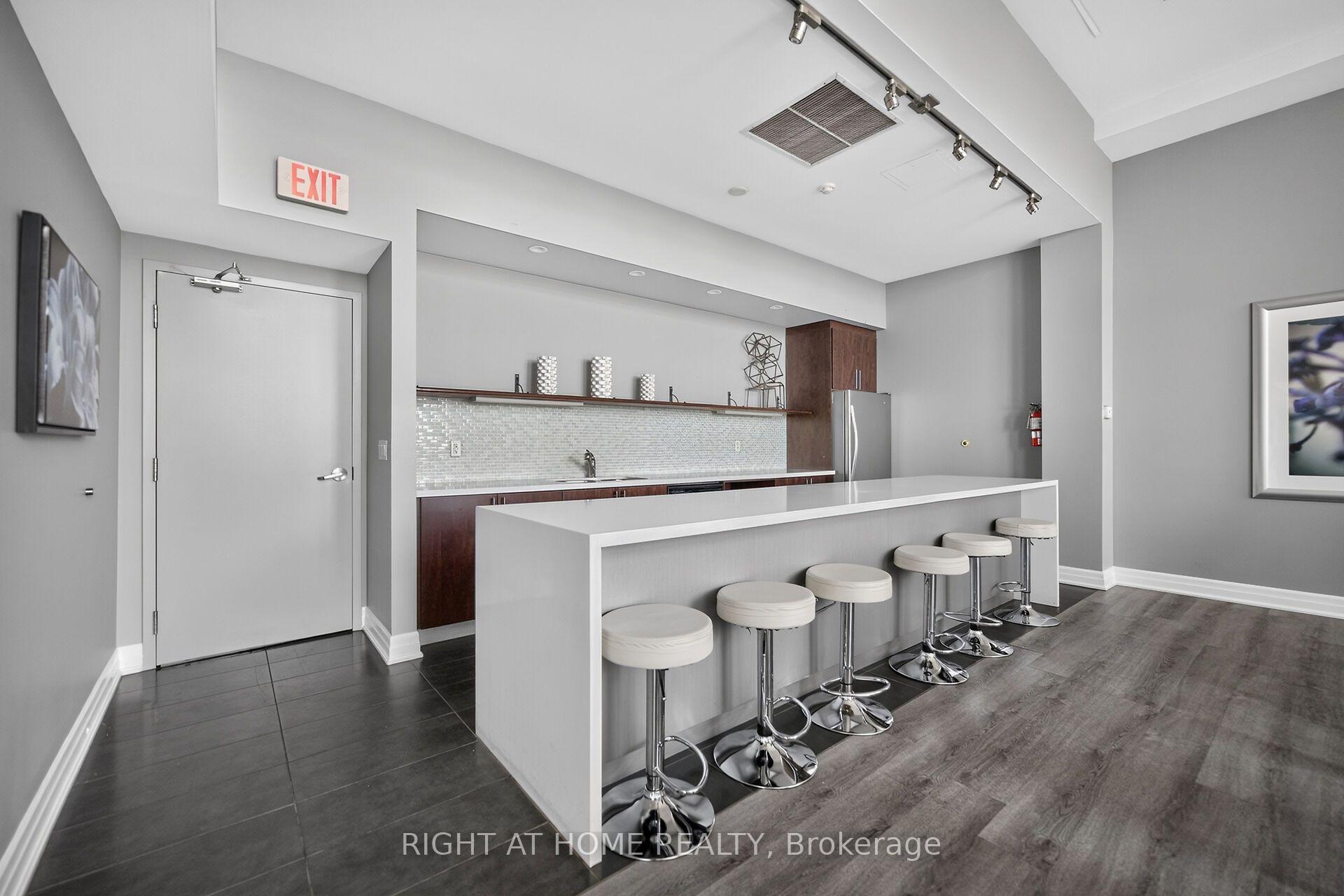 Photo 42 of Unit 509, 628 Fleet Street, Toronto, Niagara — HOMEH
