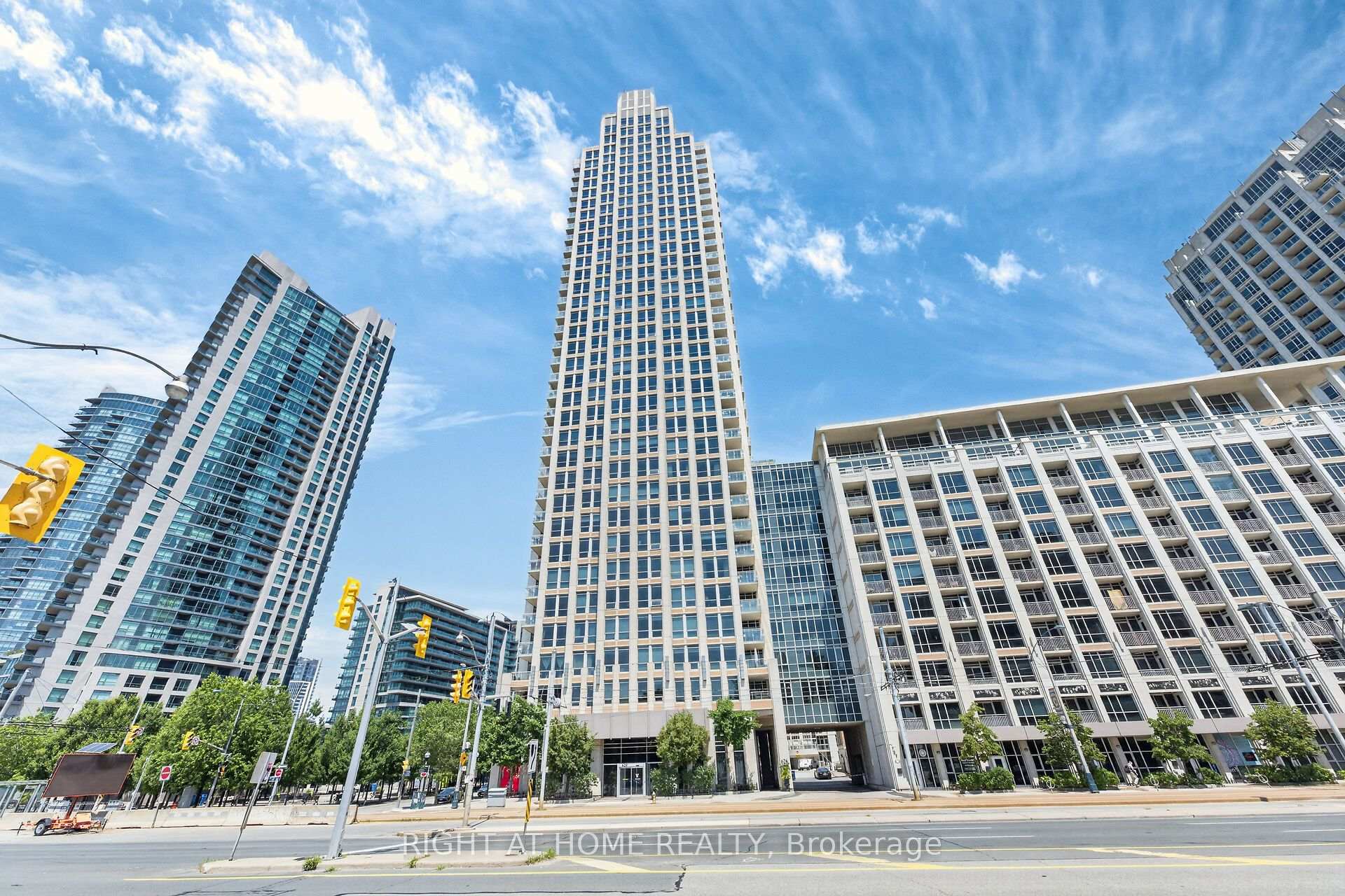 Photo 48 of Unit 509, 628 Fleet Street, Toronto, Niagara — HOMEH
