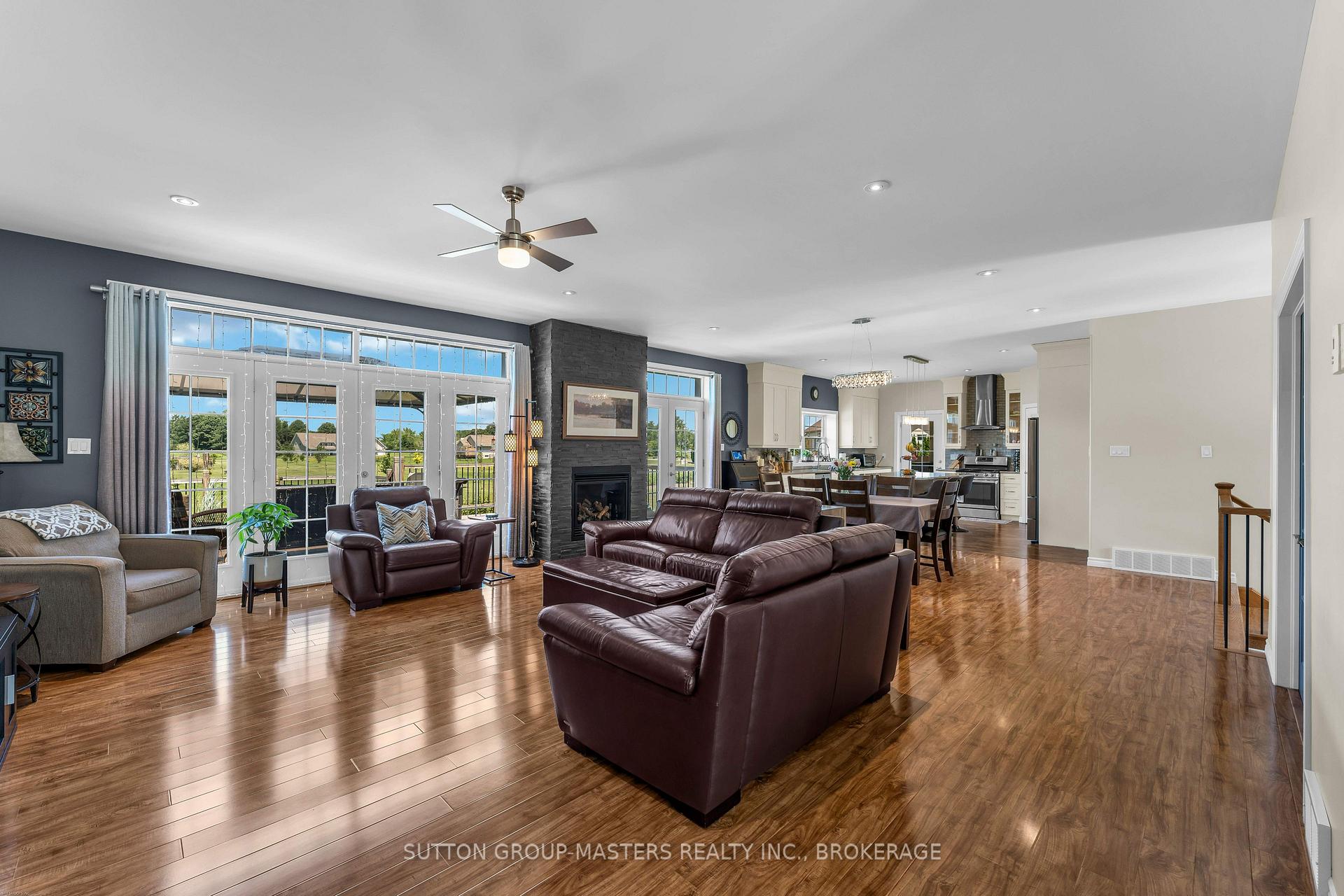 Photo 5 of 23 Owen Avenue, Gananoque, Gananoque — HOMEH