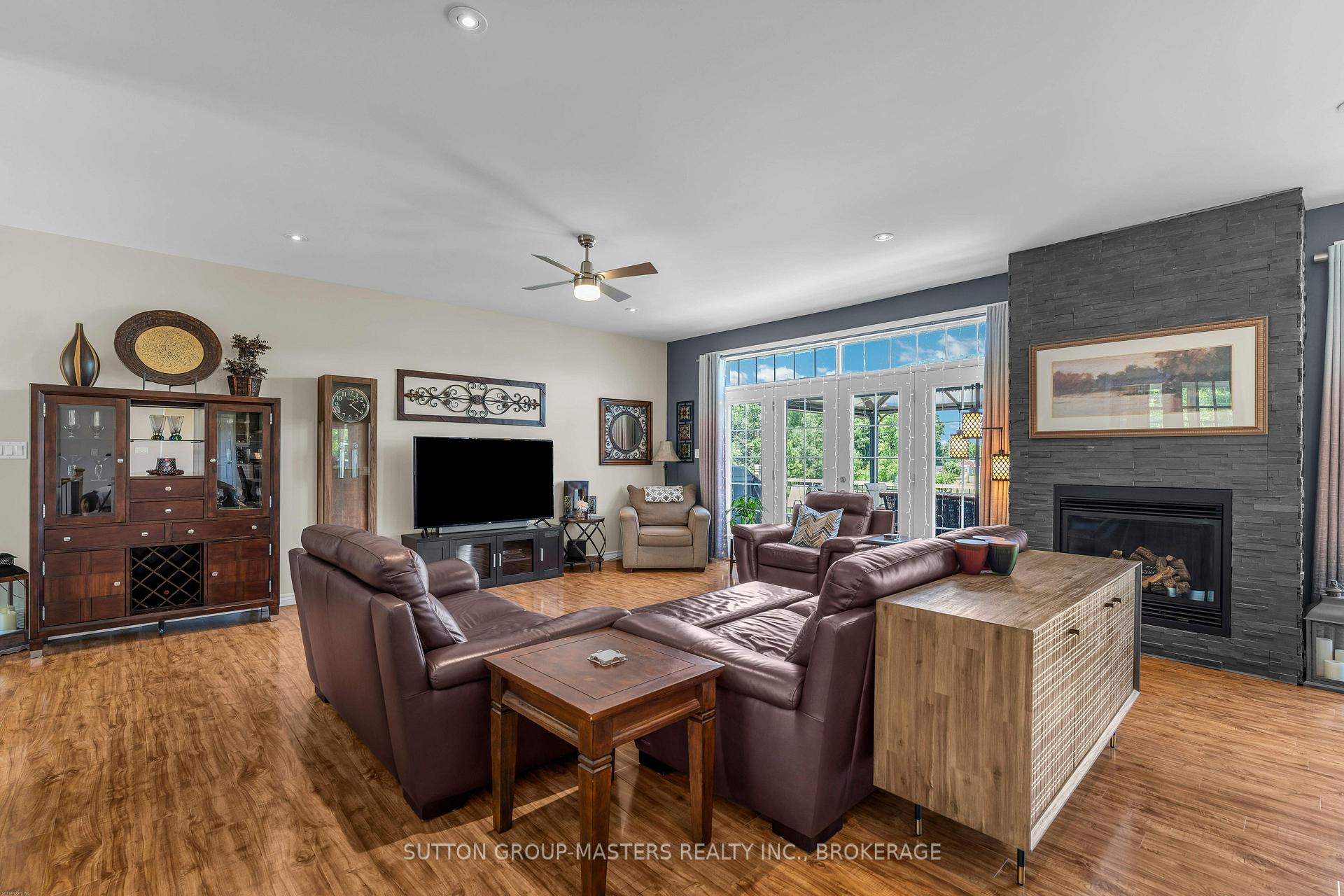 Photo 7 of 23 Owen Avenue, Gananoque, Gananoque — HOMEH