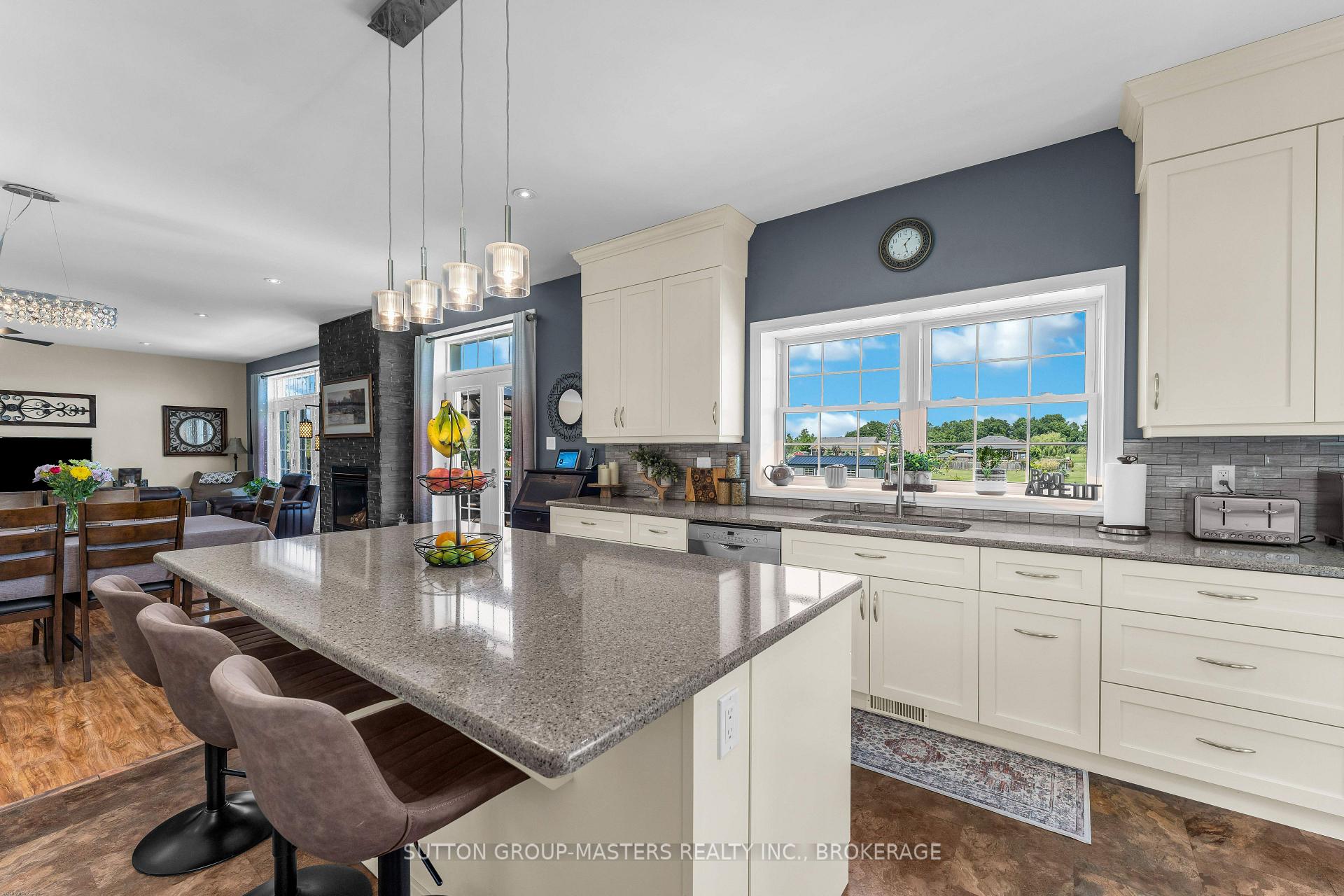 Photo 13 of 23 Owen Avenue, Gananoque, Gananoque — HOMEH