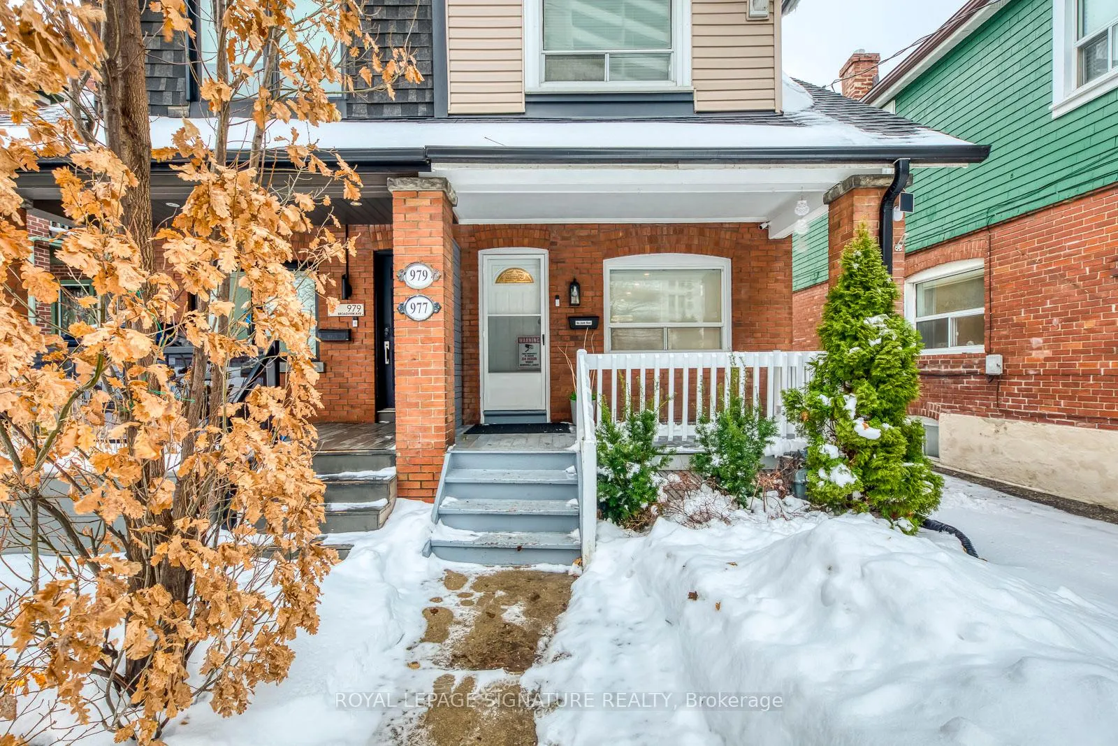 Photo 2 of 977 Broadview Avenue, Toronto, Broadview North — HOMEH