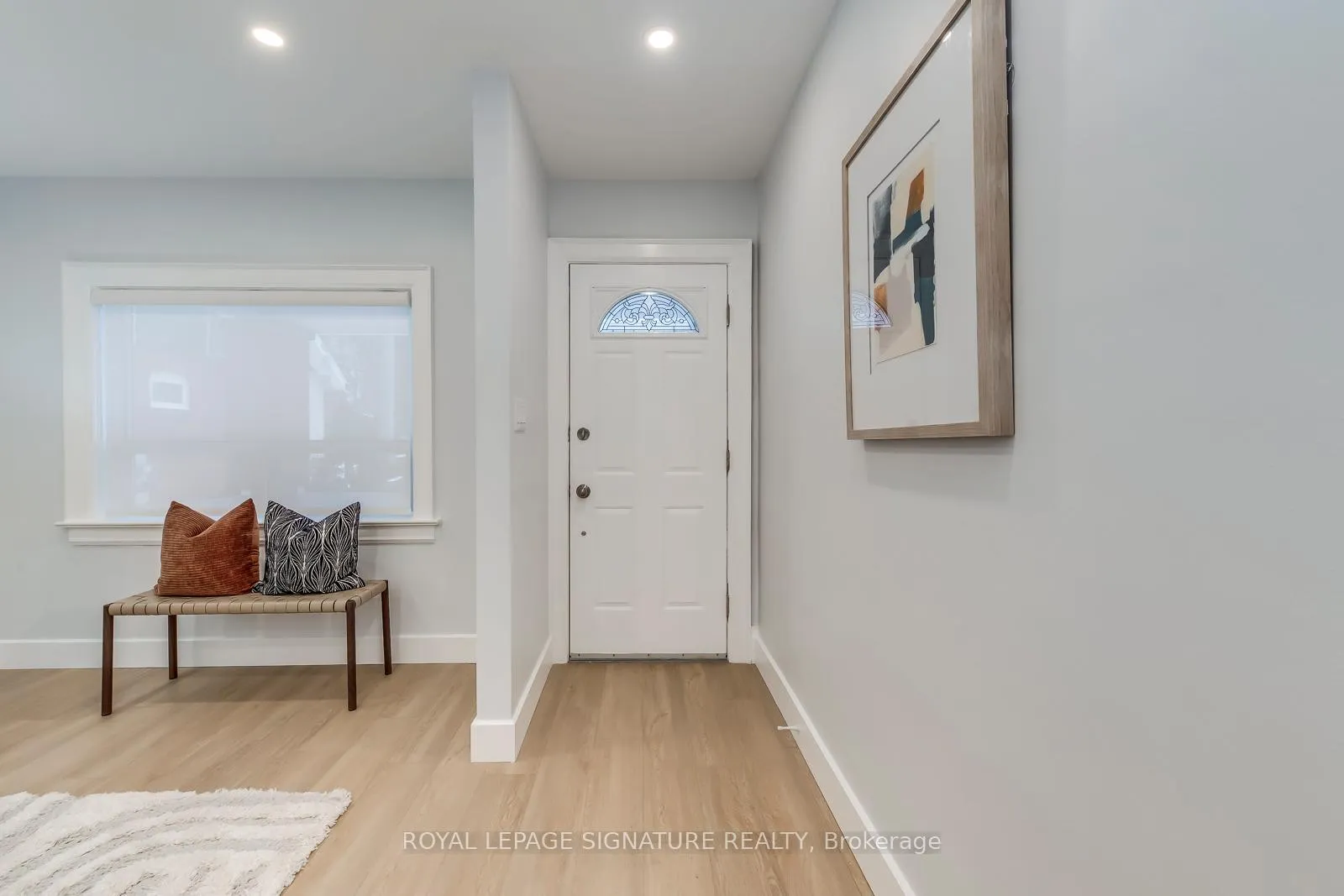 Photo 4 of 977 Broadview Avenue, Toronto, Broadview North — HOMEH