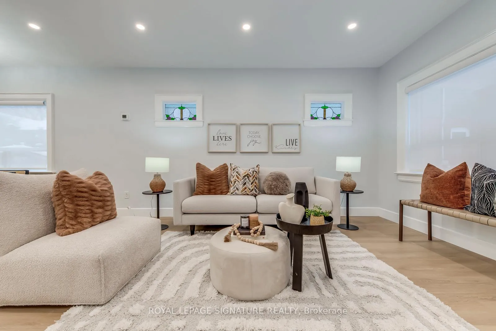 Photo 6 of 977 Broadview Avenue, Toronto, Broadview North — HOMEH