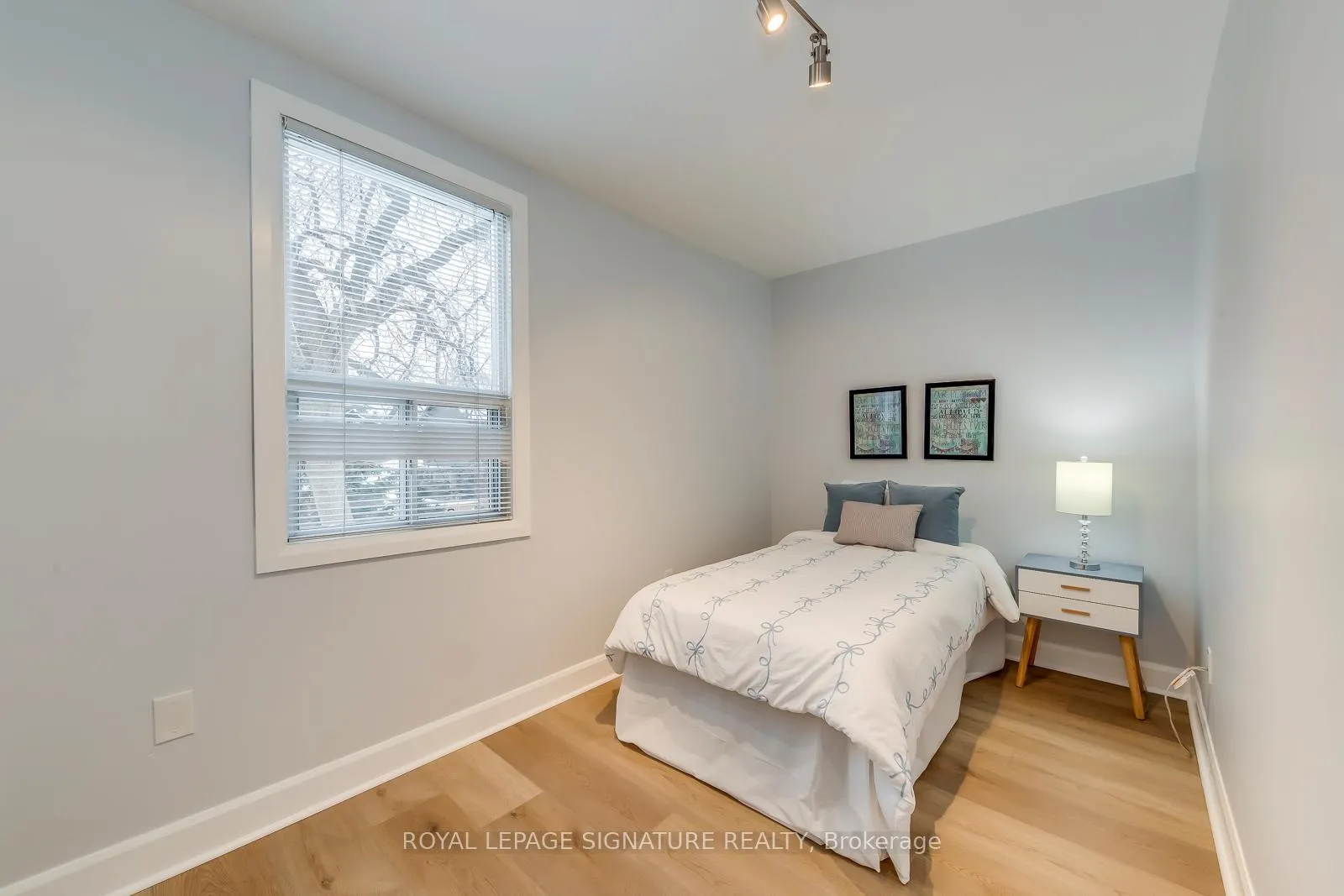 Photo 24 of 977 Broadview Avenue, Toronto, Broadview North — HOMEH