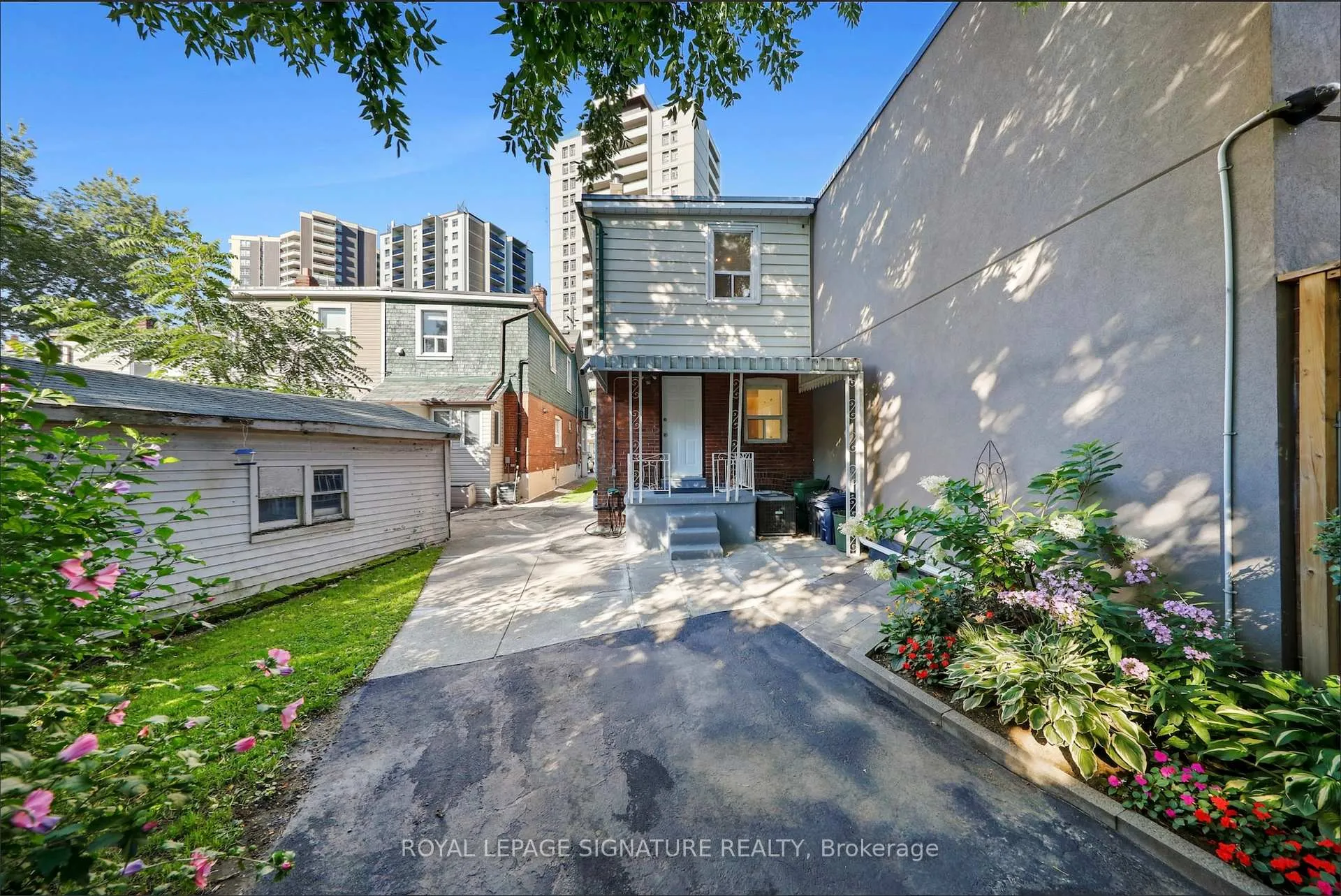 Photo 43 of 977 Broadview Avenue, Toronto, Broadview North — HOMEH
