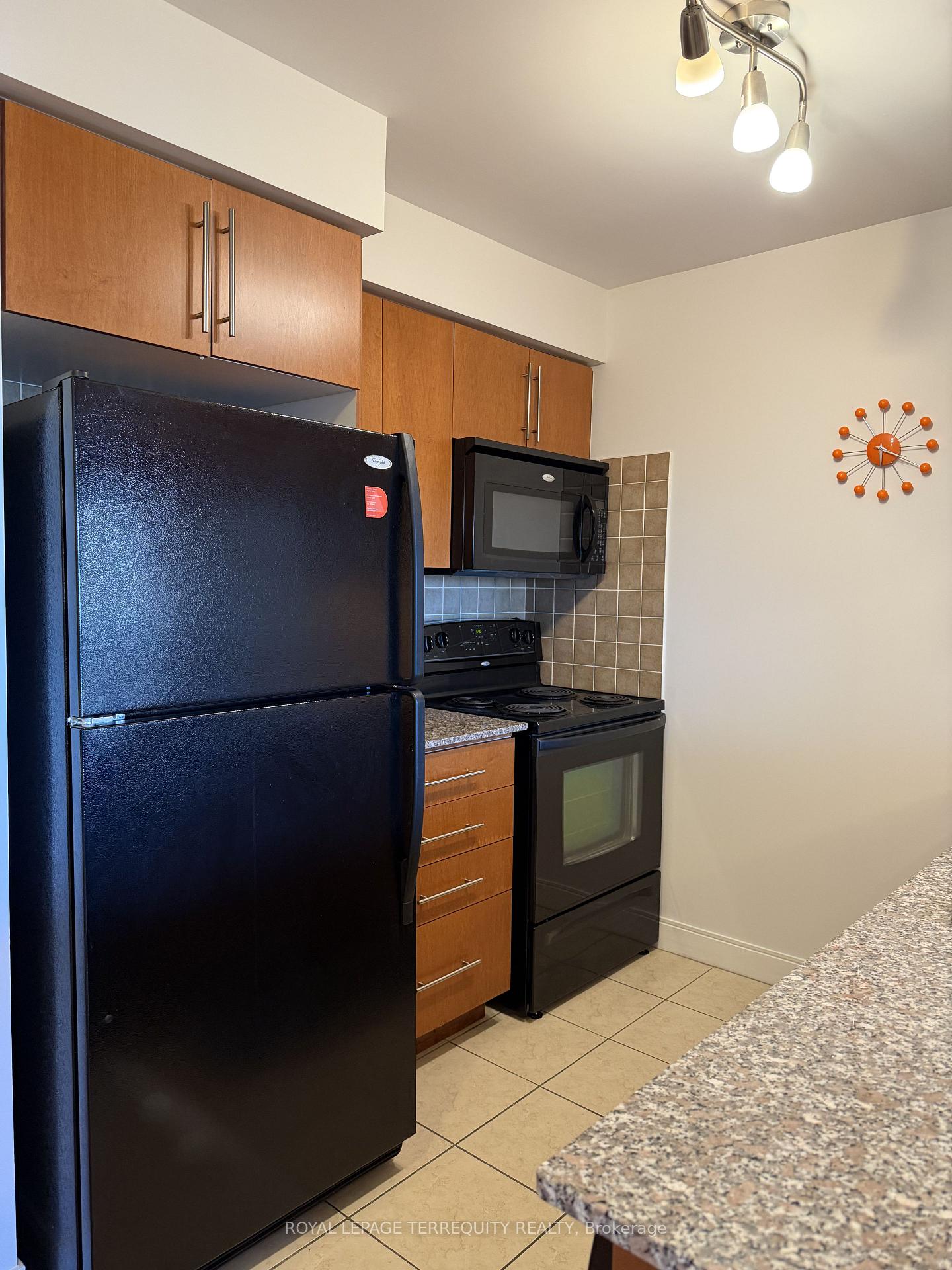 Photo 5 of Unit 657, 25 Viking Lane, Etobicoke, Islington-City Centre West — HOMEH