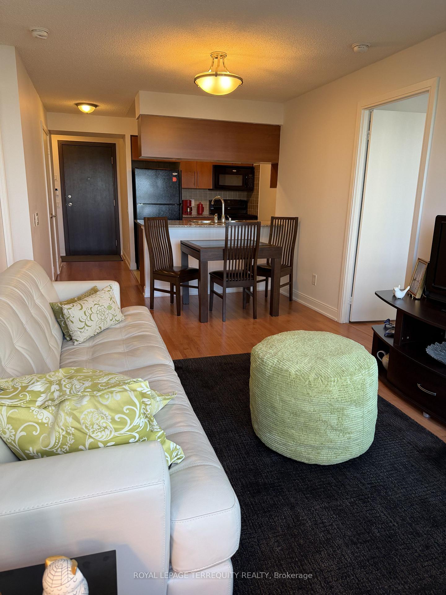 Photo 11 of Unit 657, 25 Viking Lane, Etobicoke, Islington-City Centre West — HOMEH