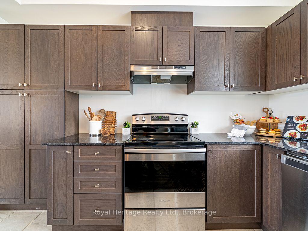 Photo 5 of 87 Summer Breeze Drive, Quinte West, Murray Ward — HOMEH