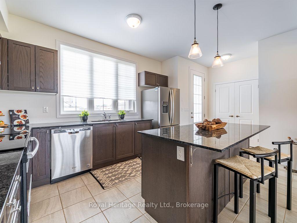Photo 6 of 87 Summer Breeze Drive, Quinte West, Murray Ward — HOMEH