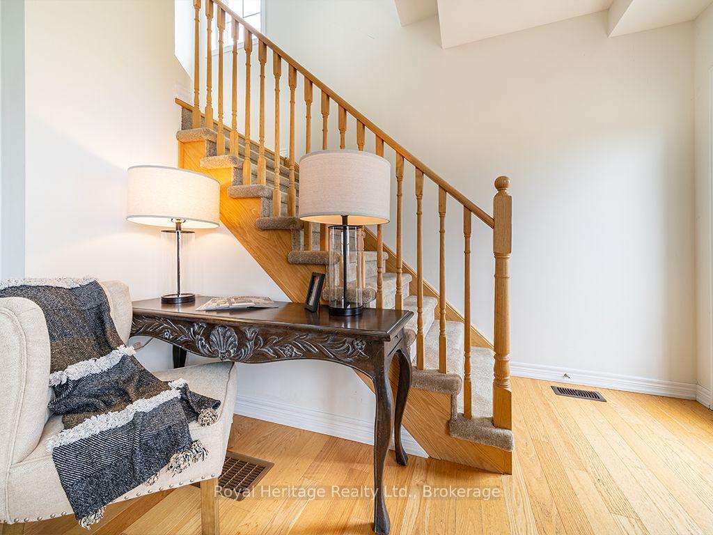 Photo 10 of 87 Summer Breeze Drive, Quinte West, Murray Ward — HOMEH