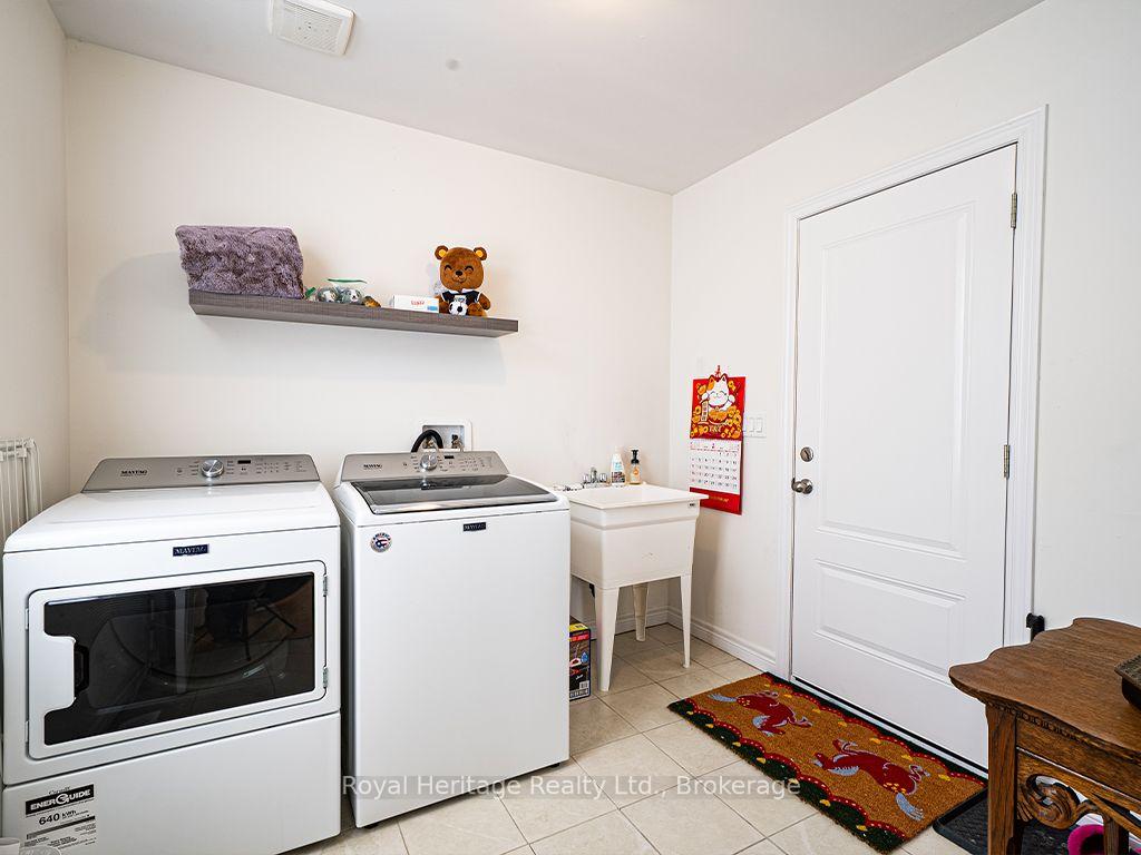 Photo 14 of 87 Summer Breeze Drive, Quinte West, Murray Ward — HOMEH