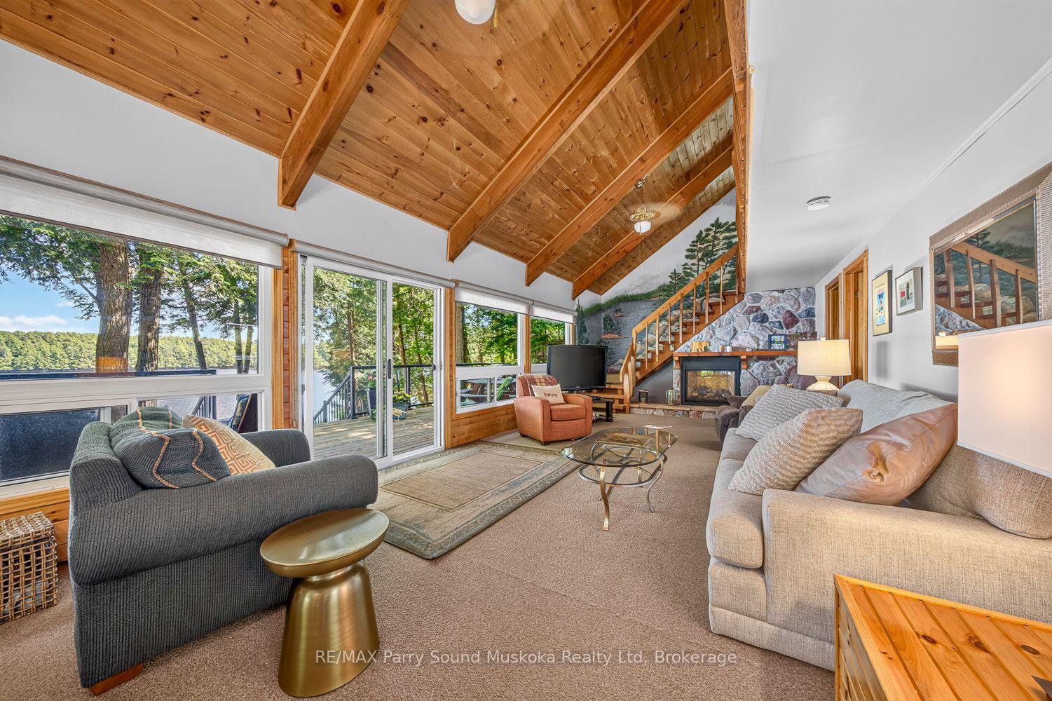 Photo 17 of 2 South Point Drive, McKellar — HOMEH