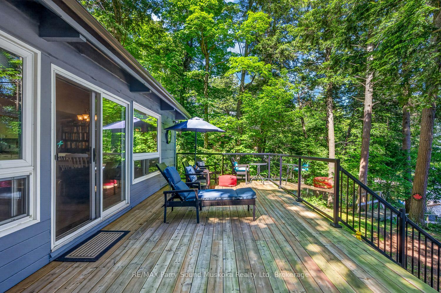 Photo 34 of 2 South Point Drive, McKellar — HOMEH