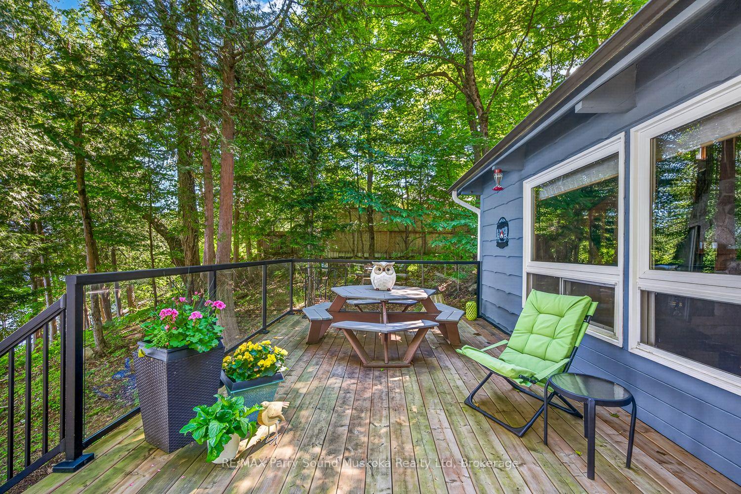 Photo 36 of 2 South Point Drive, McKellar — HOMEH