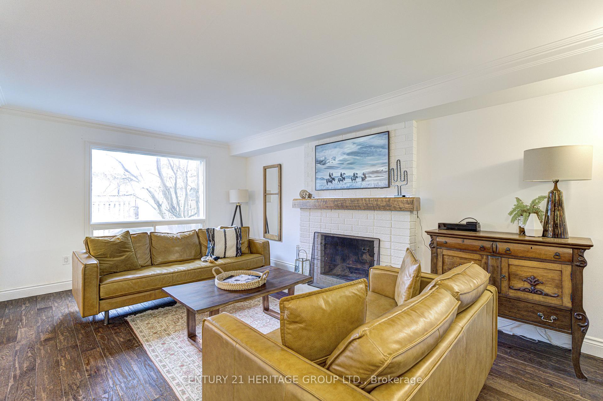 Photo 9 of 80 Findlay Avenue, King, King City — HOMEH