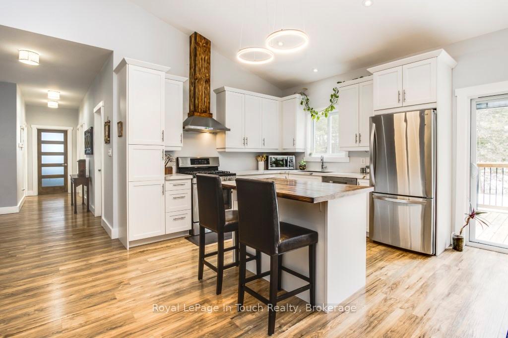 Photo 16 of 31 Earldom Boulevard, Tay, Port McNicoll — HOMEH
