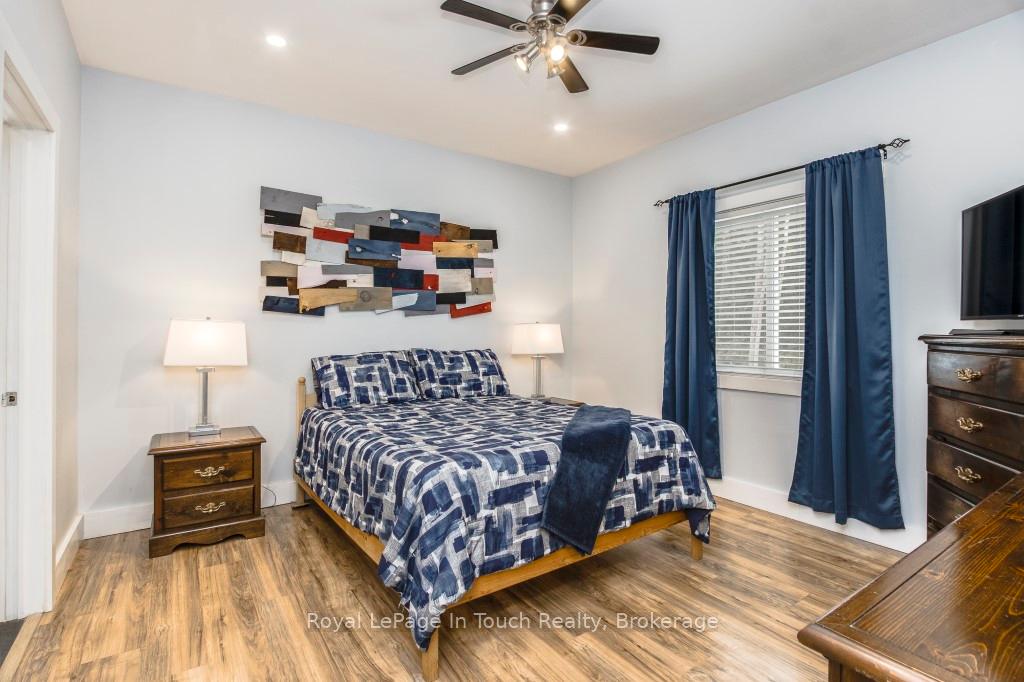 Photo 18 of 31 Earldom Boulevard, Tay, Port McNicoll — HOMEH