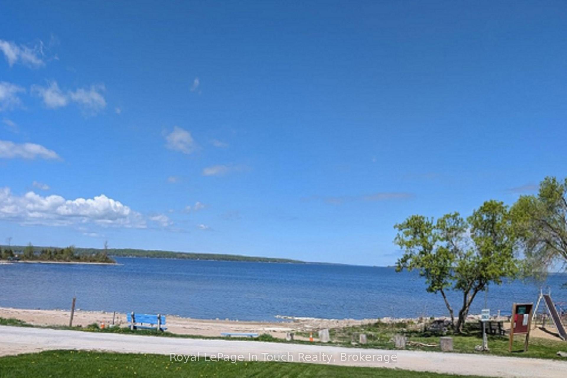 Photo 26 of 31 Earldom Boulevard, Tay, Port McNicoll — HOMEH