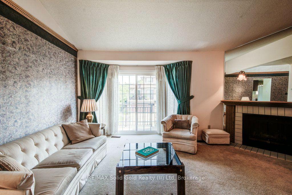 Photo 11 of Unit 6, 450 Beechwood Drive, Waterloo, Westvale — HOMEH