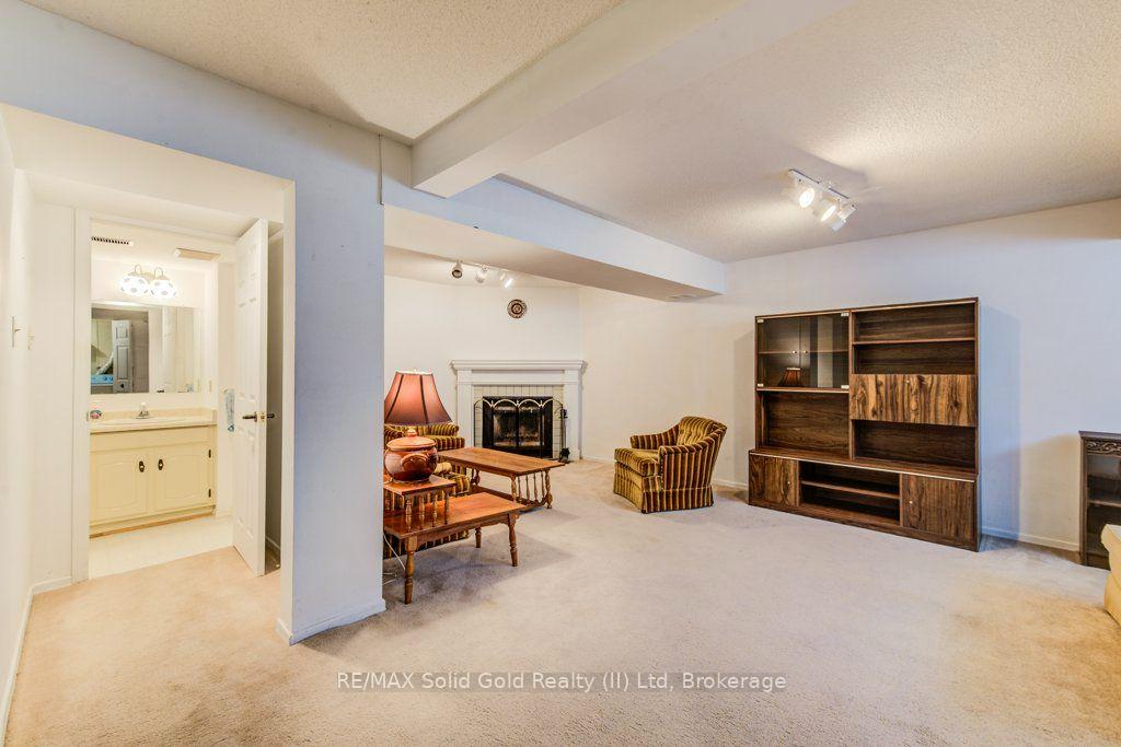 Photo 40 of Unit 6, 450 Beechwood Drive, Waterloo, Westvale — HOMEH