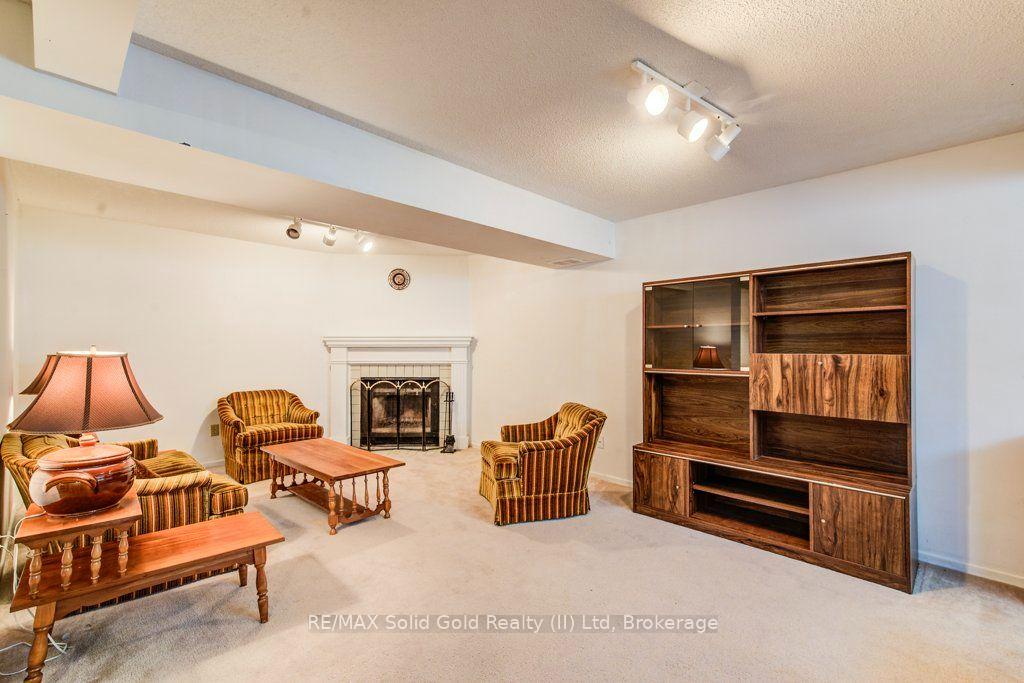 Photo 42 of Unit 6, 450 Beechwood Drive, Waterloo, Westvale — HOMEH