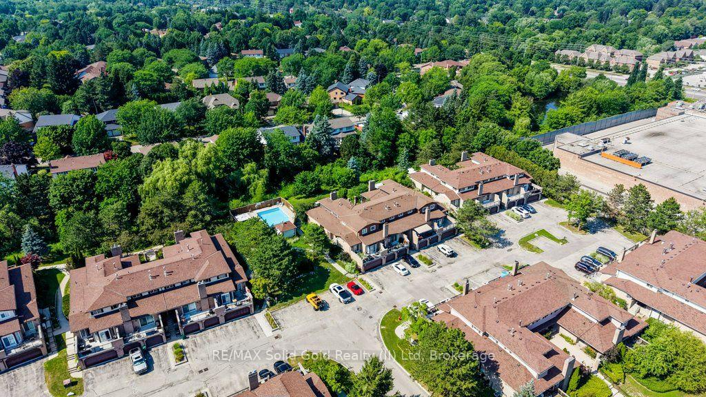 Photo 47 of Unit 6, 450 Beechwood Drive, Waterloo, Westvale — HOMEH