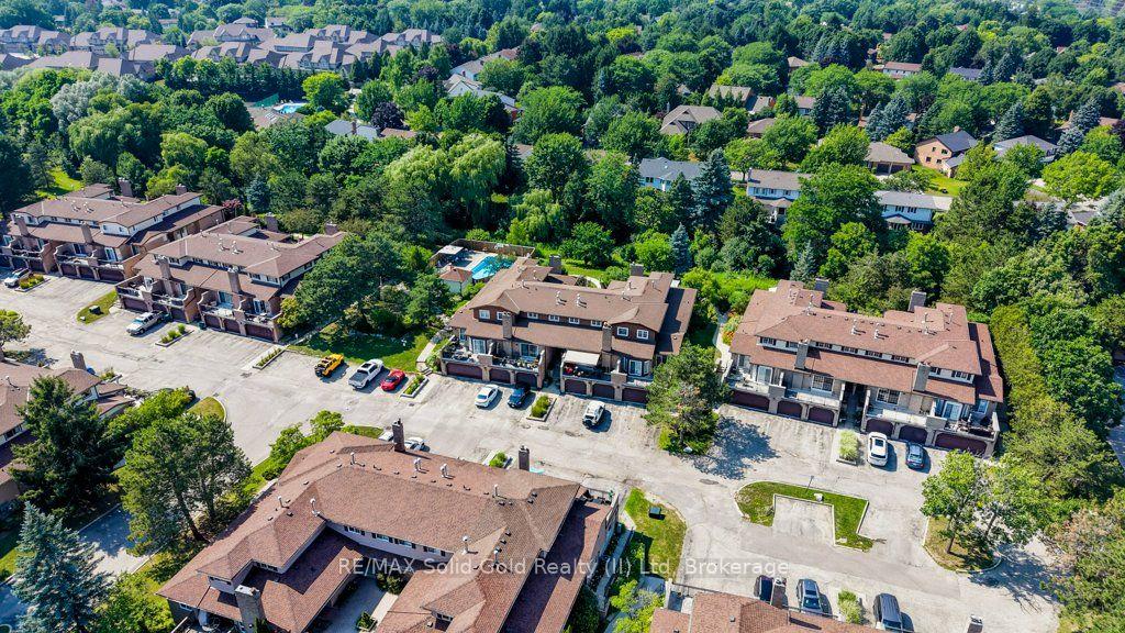 Photo 48 of Unit 6, 450 Beechwood Drive, Waterloo, Westvale — HOMEH