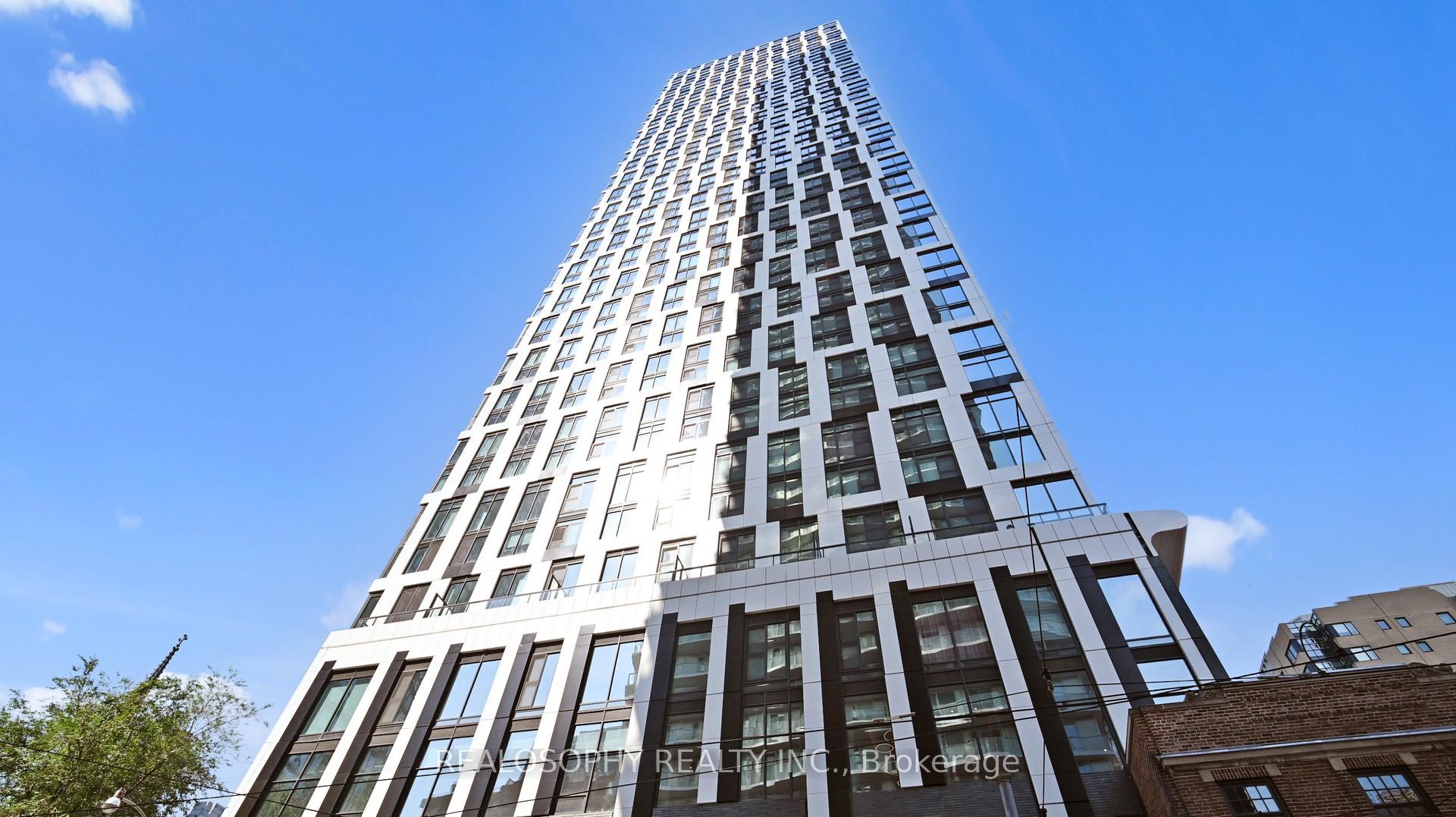 Front of Unit 5207, 252 Church Street