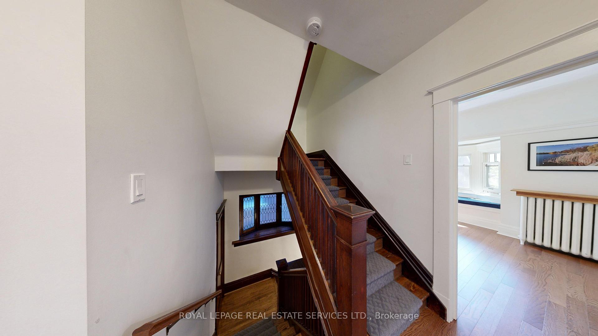 Photo 7 of Unit Upper Level, 130A Westminster Avenue, Toronto, High Park-Swansea — HOMEH