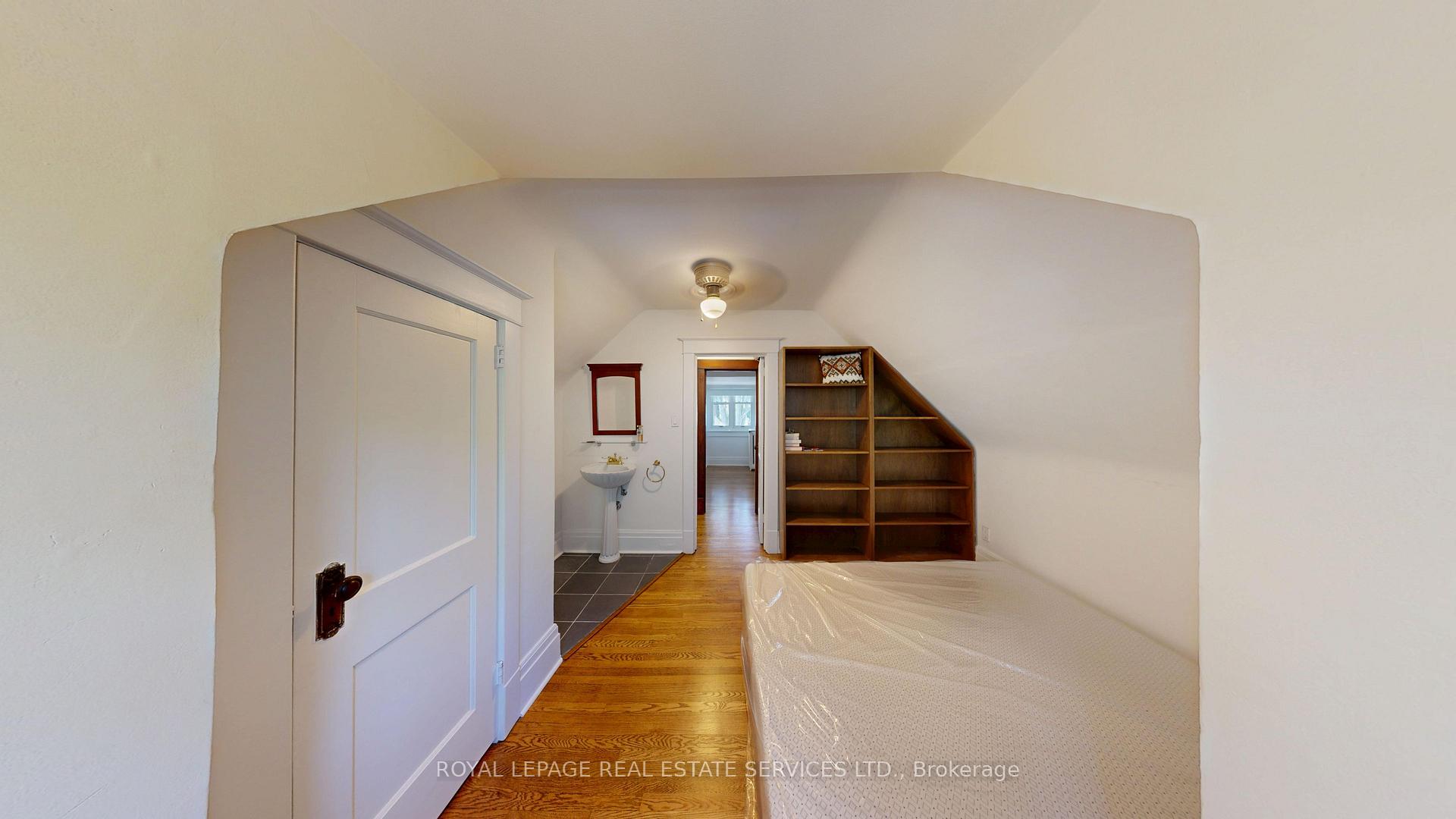 Photo 36 of Unit Upper Level, 130A Westminster Avenue, Toronto, High Park-Swansea — HOMEH