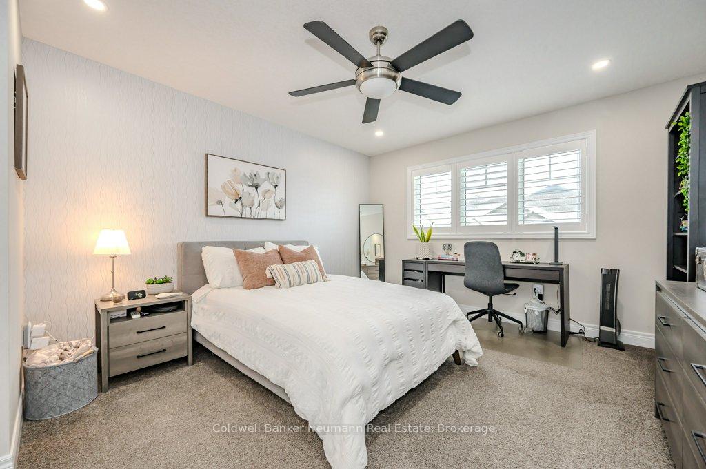 Photo 15 of Unit 21, 254 Gosling Gardens, Guelph, Clairfields/Hanlon Business Park — HOMEH