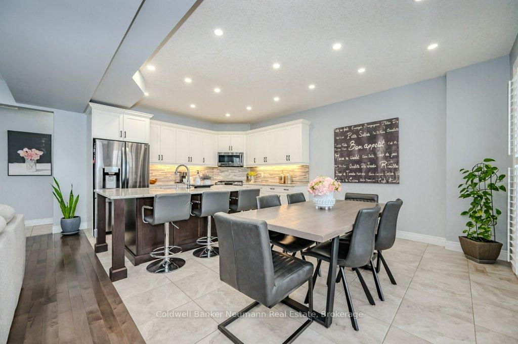 Photo 34 of Unit 21, 254 Gosling Gardens, Guelph, Clairfields/Hanlon Business Park — HOMEH