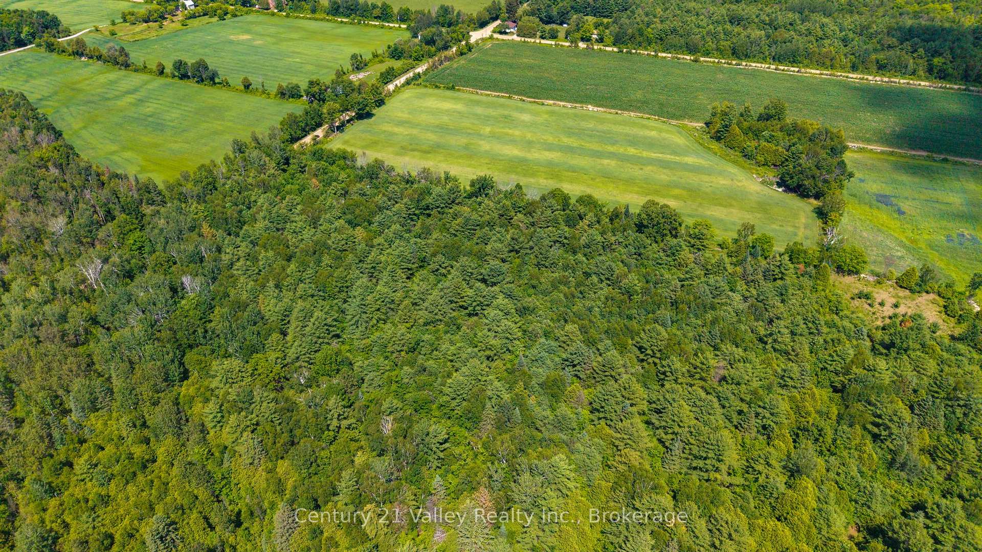 Photo 18 of Stone Hedges Road, North Algona Wilberforce, North Algona/Wilberforce Twp — HOMEH
