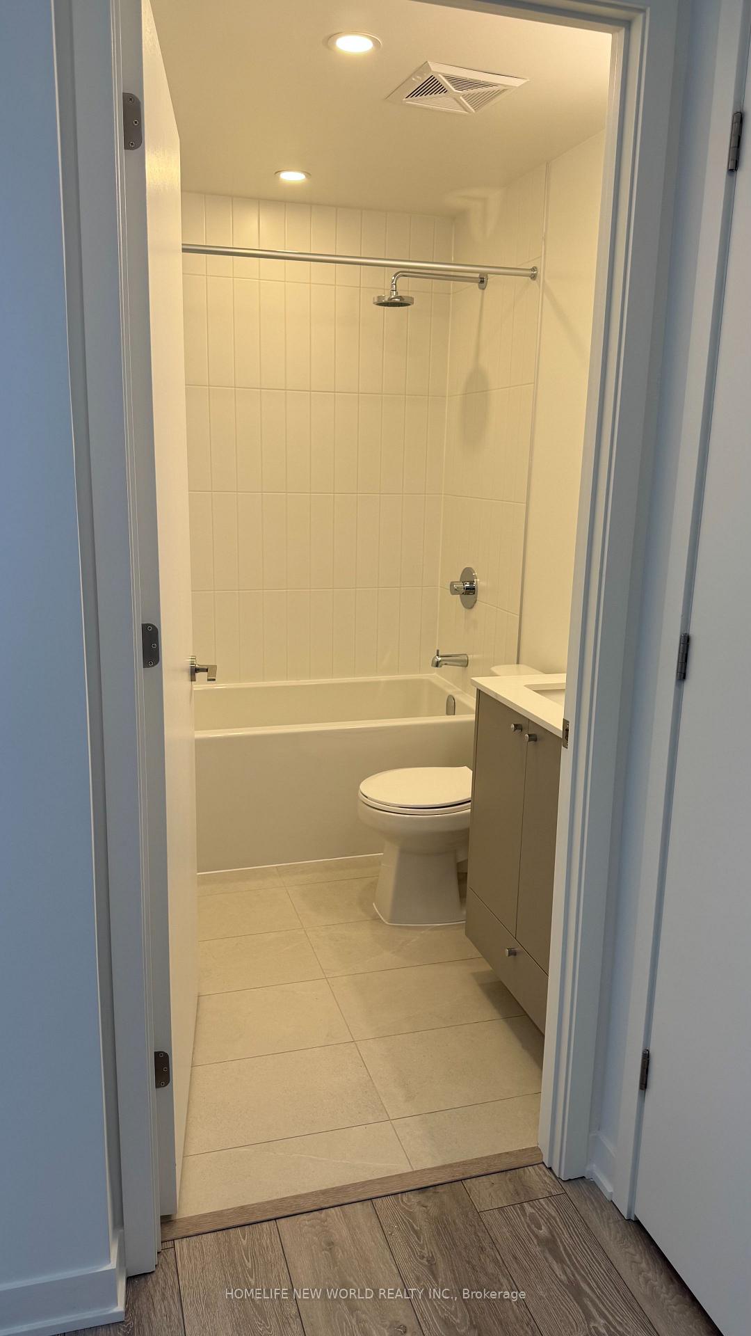 Photo 10 of Unit 1609, 10 Oak Street, Toronto, Regent Park — HOMEH