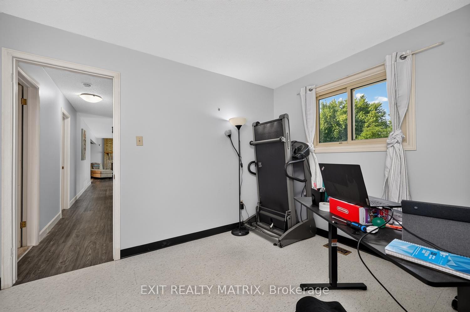 Photo 22 of 2311 Edward Kidd Crescent, Ottawa, North Gower — HOMEH