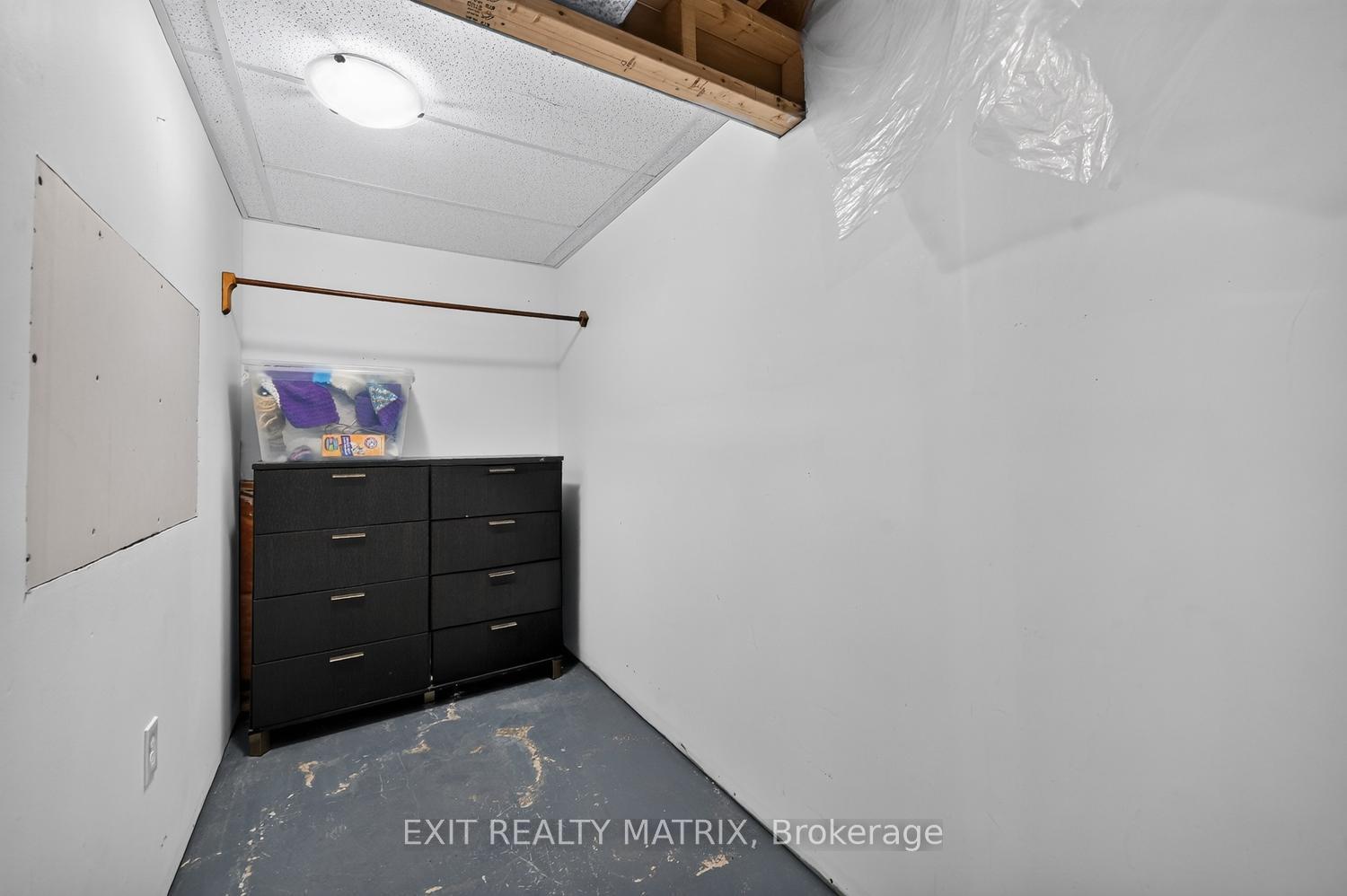 Photo 28 of 2311 Edward Kidd Crescent, Ottawa, North Gower — HOMEH