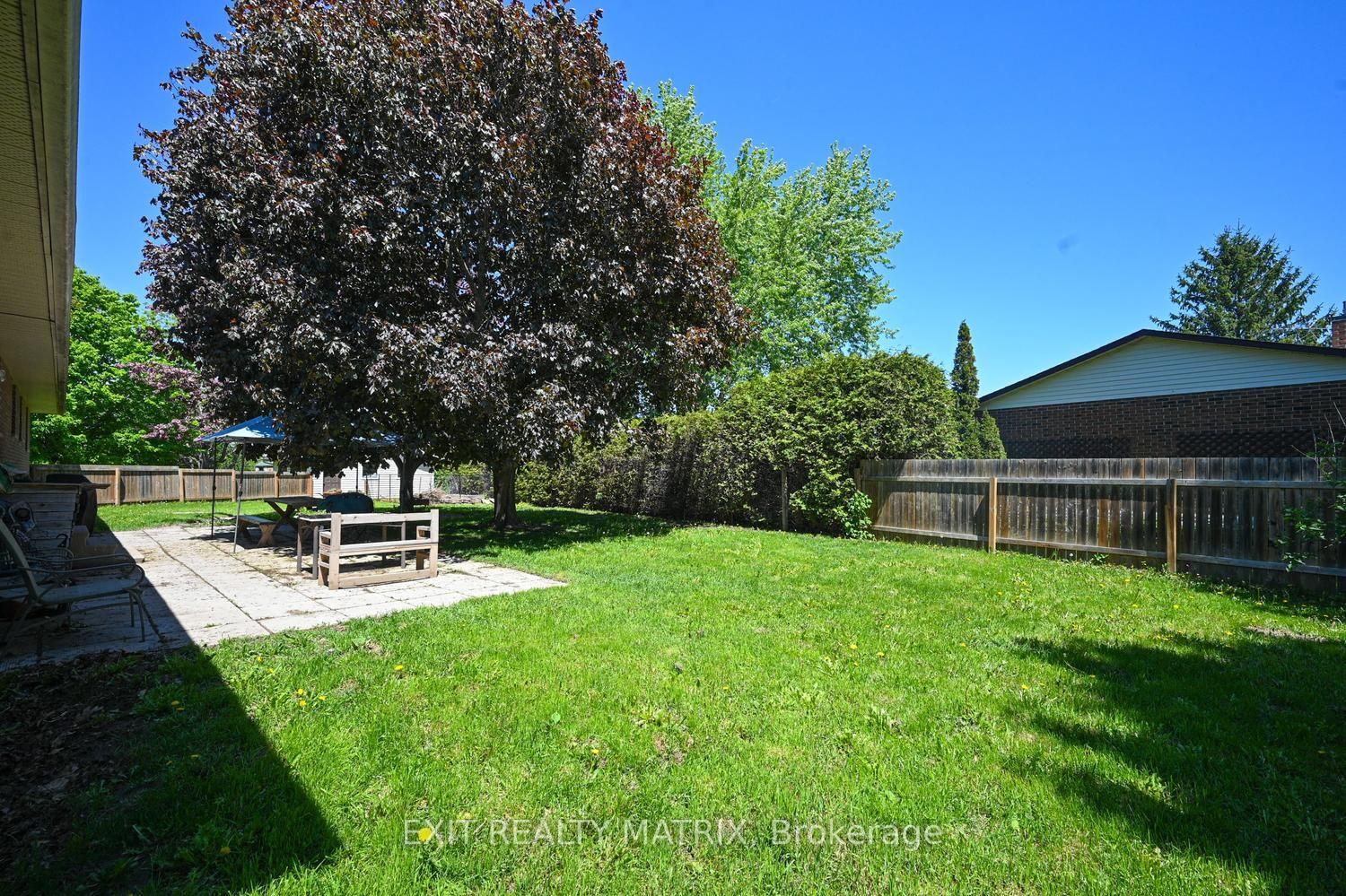 Photo 34 of 2311 Edward Kidd Crescent, Ottawa, North Gower — HOMEH