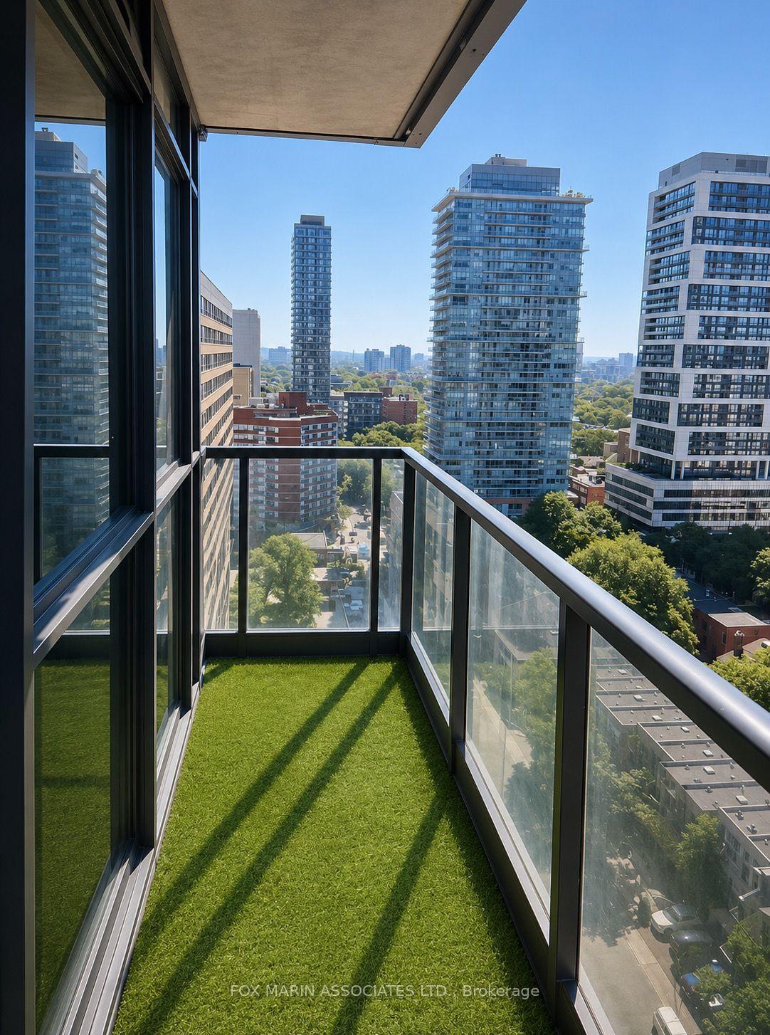 Photo 8 of Unit 1902, 25 Carlton Street, Toronto, Church-Yonge Corridor — HOMEH